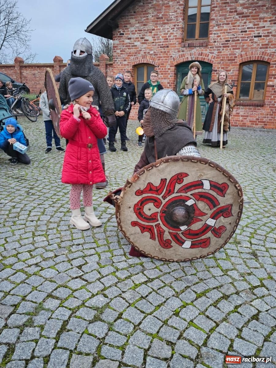 Zdjęcie w galerii na portalu naszraciborz.pl: W Bieńkowicach wspomniano św. Marcina wiadomości z regionu