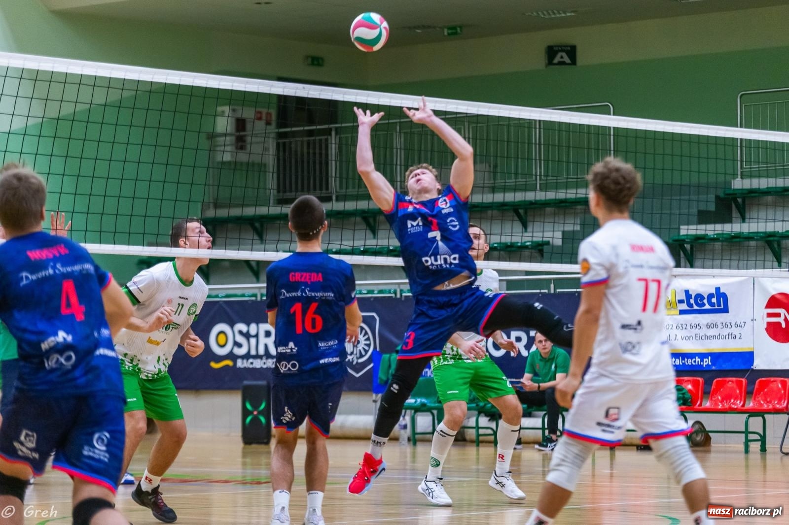 Zdjęcie w galerii na portalu naszraciborz.pl: Siatkówka. Gładka wygrana z outsiderem z Będzina [FOTO i WIDEO] wiadomości z regionu