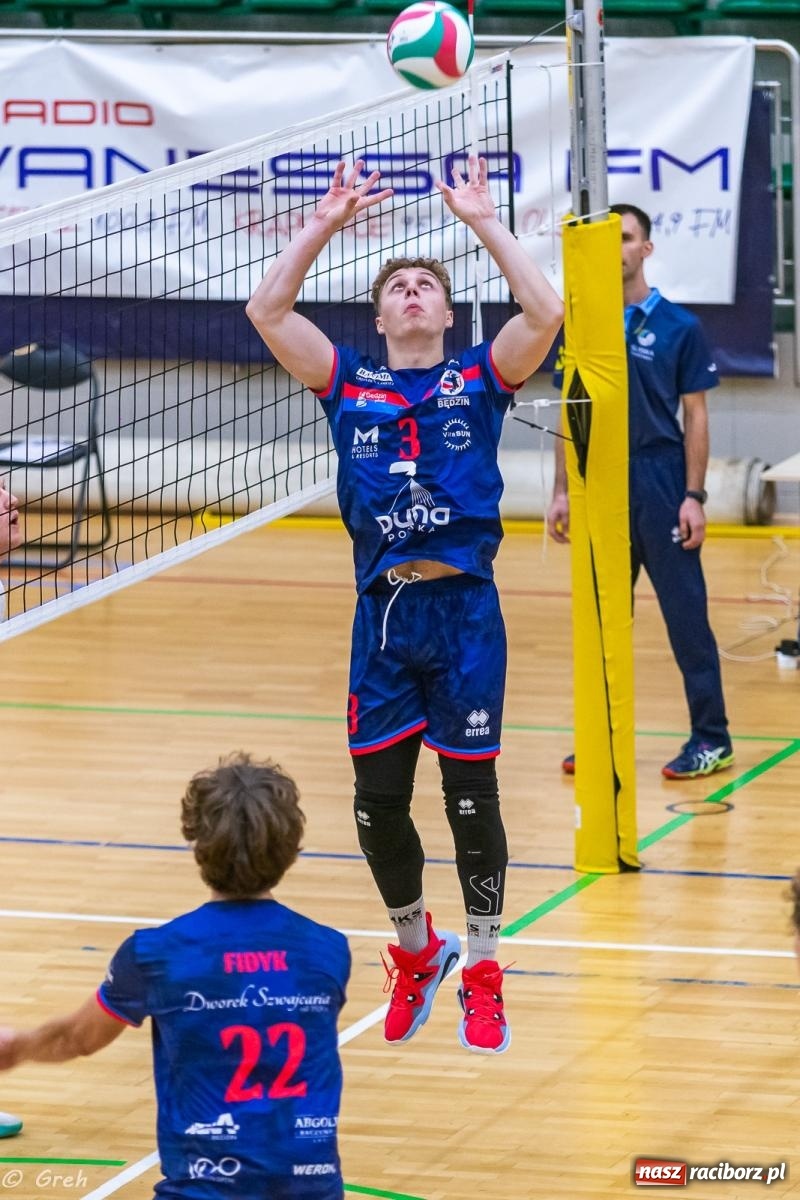 Zdjęcie w galerii na portalu naszraciborz.pl: Siatkówka. Gładka wygrana z outsiderem z Będzina [FOTO i WIDEO] wiadomości z regionu
