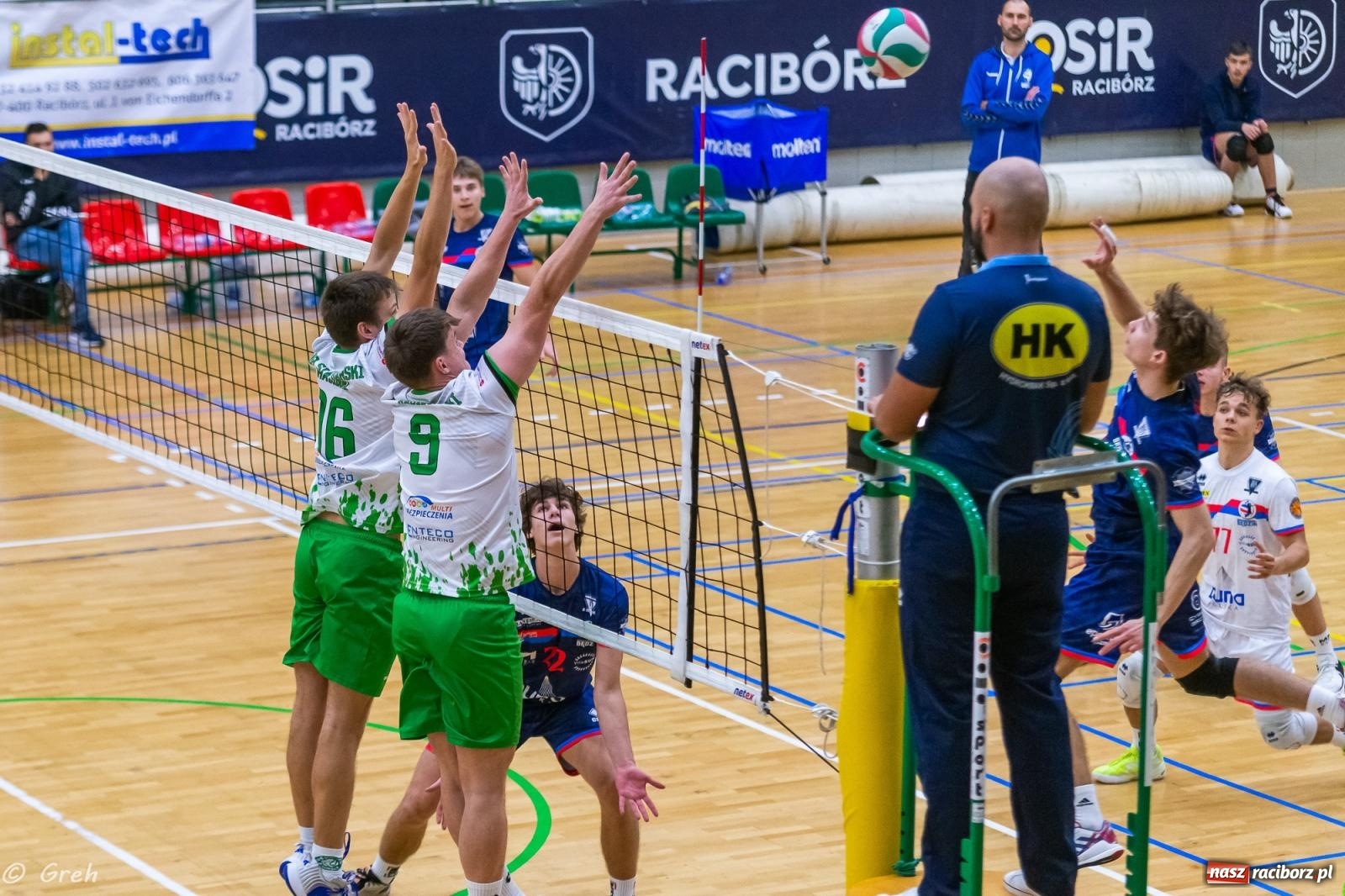 Zdjęcie w galerii na portalu naszraciborz.pl: Siatkówka. Gładka wygrana z outsiderem z Będzina [FOTO i WIDEO] wiadomości z regionu