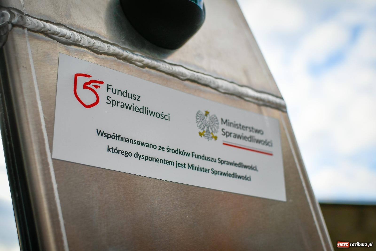 Zdjęcie w galerii na portalu naszraciborz.pl: Druhowie z Brzezia mają nowoczesną łódź motorową [FOTO i WIDEO] wiadomości z regionu