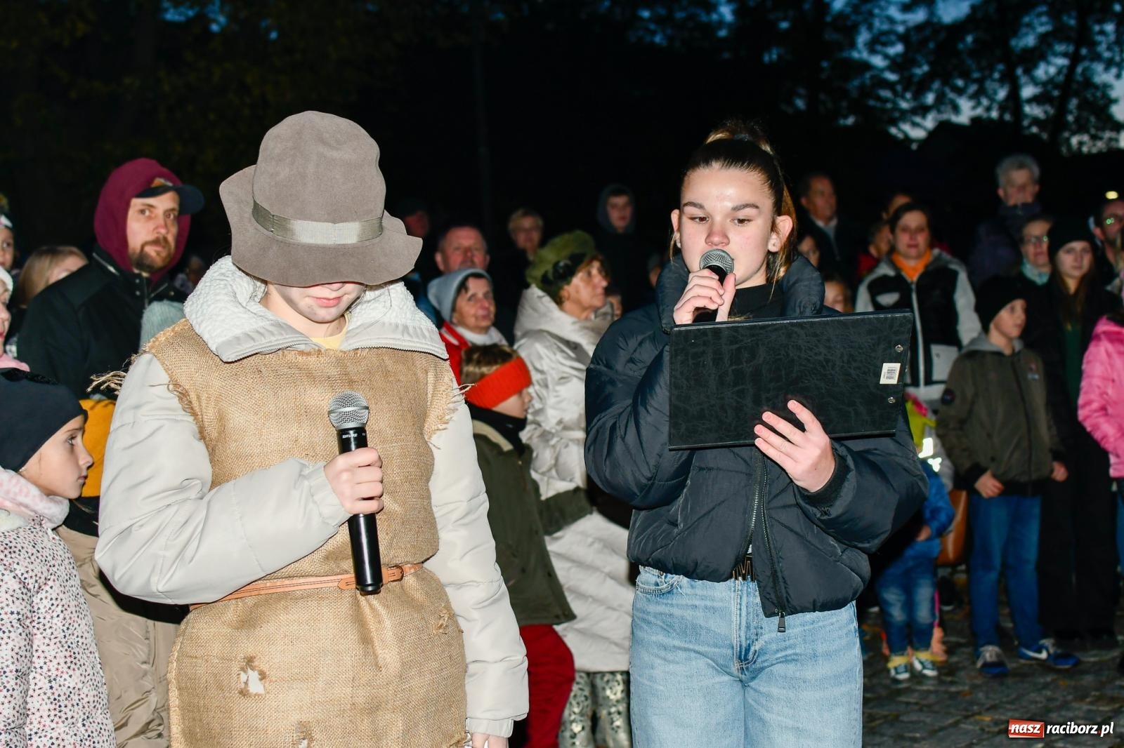 Zdjęcie w galerii na portalu naszraciborz.pl: Tłumy na krzanowickich obchodach św. Marcina [FOTO i WIDEO] wiadomości z regionu