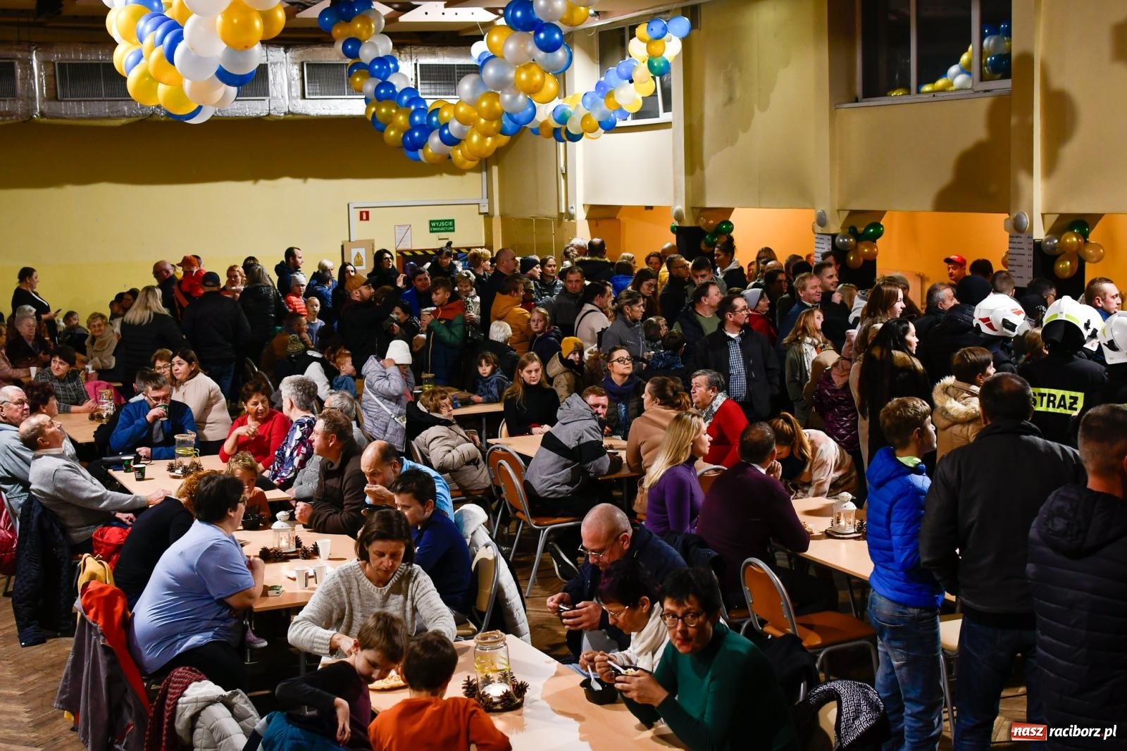 Zdjęcie w galerii na portalu naszraciborz.pl: Tłumy na krzanowickich obchodach św. Marcina [FOTO i WIDEO] wiadomości z regionu