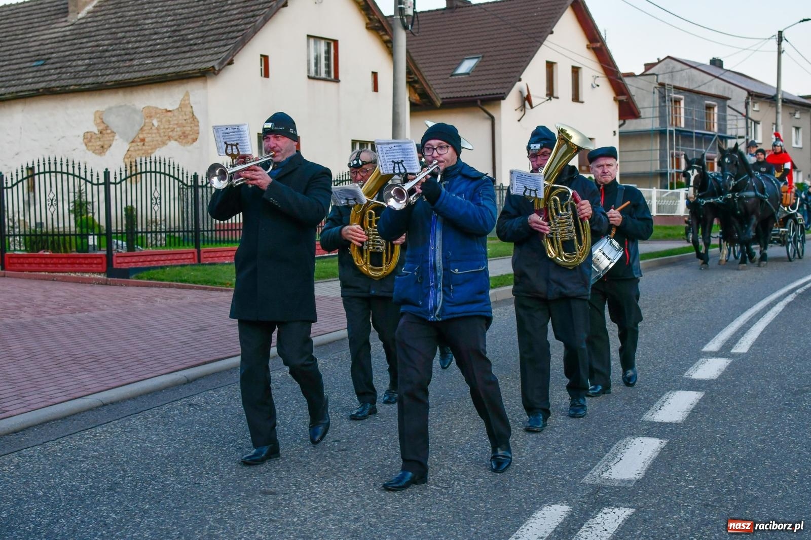 Zdjęcie w galerii na portalu naszraciborz.pl: Święty Marcin odwiedził Bojanów [FOTO i WIDEO] wiadomości z regionu