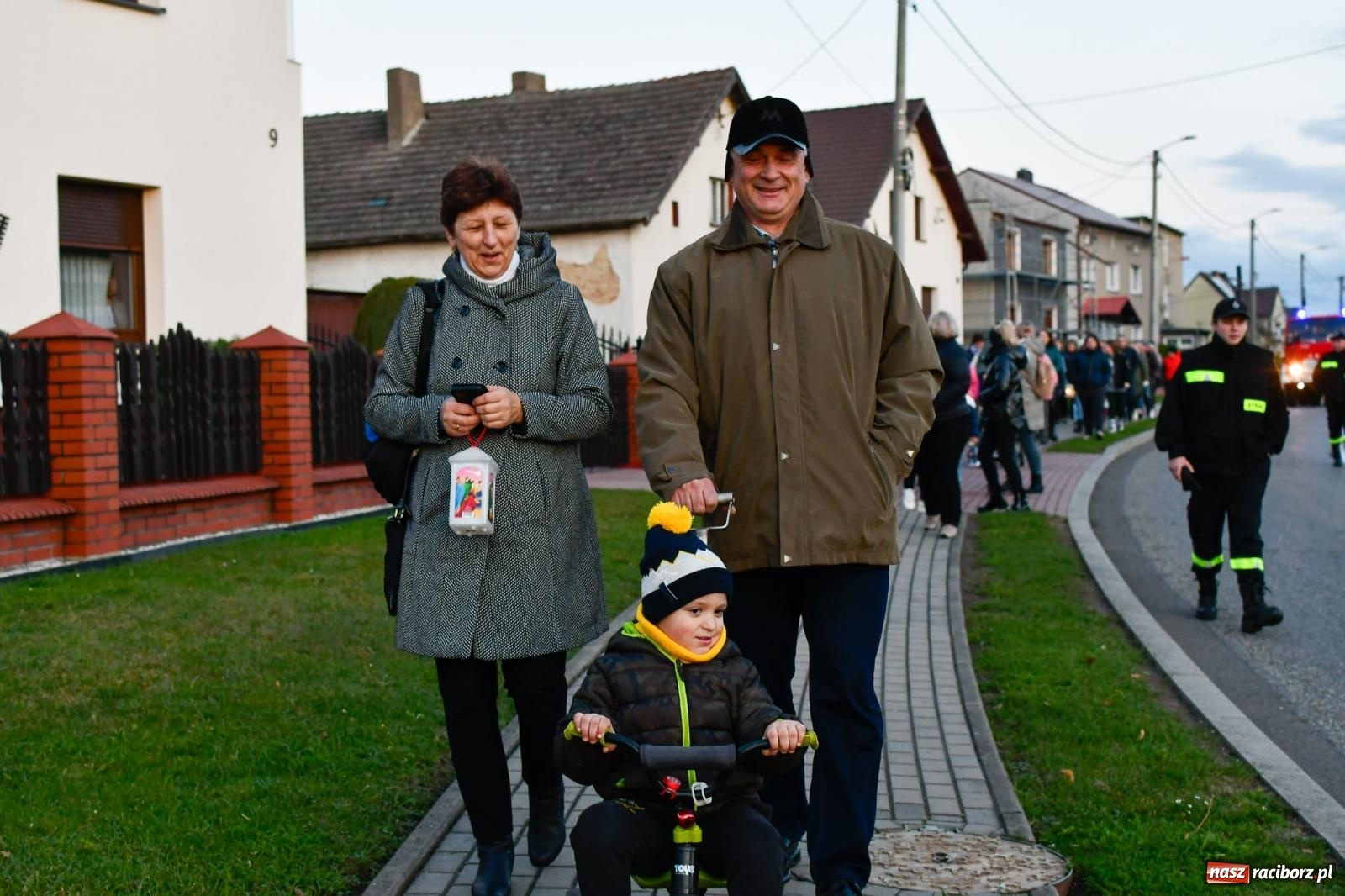 Zdjęcie w galerii na portalu naszraciborz.pl: Święty Marcin odwiedził Bojanów [FOTO i WIDEO] wiadomości z regionu