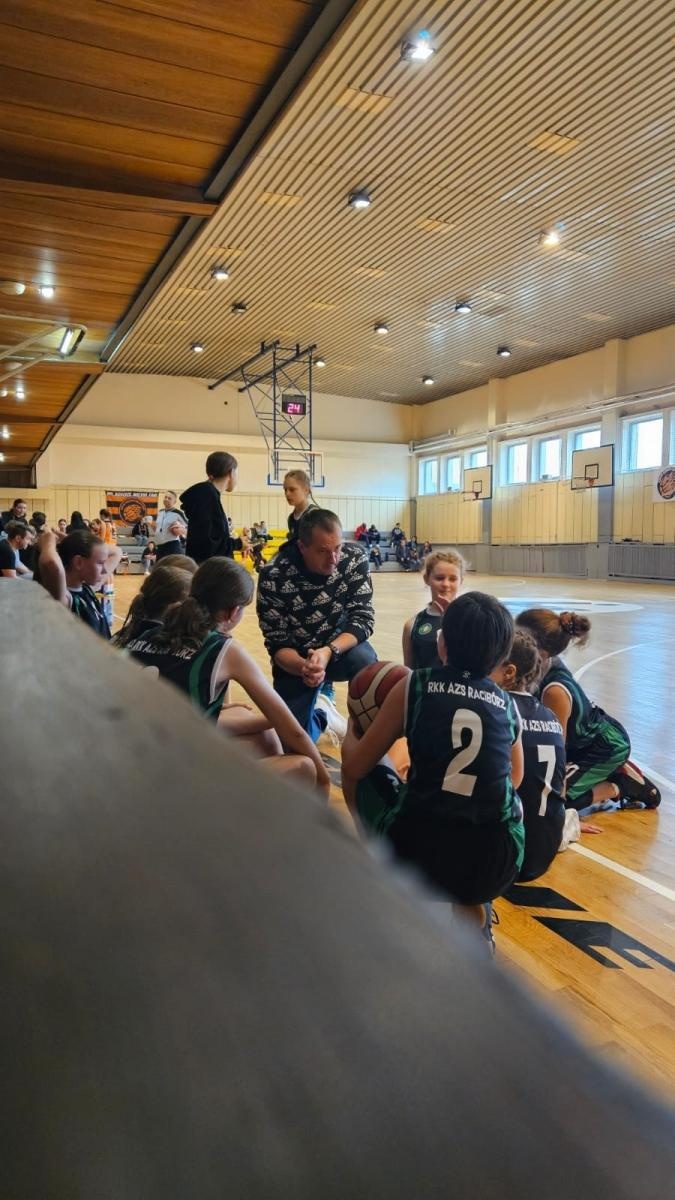 Zdjęcie w galerii na portalu naszraciborz.pl: Koszykarki RKK uczciły Święto Niepodległości na sportowo wiadomości z regionu