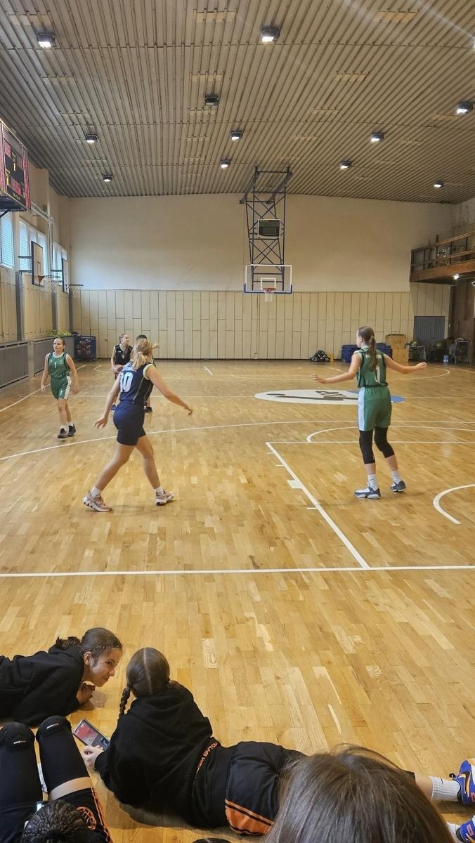 Zdjęcie w galerii na portalu naszraciborz.pl: Koszykarki RKK uczciły Święto Niepodległości na sportowo wiadomości z regionu