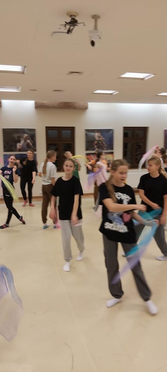 Zdjęcie w galerii na portalu naszraciborz.pl: Bombelki z SP18 na warsztatach w Koszęcinie wiadomości z regionu