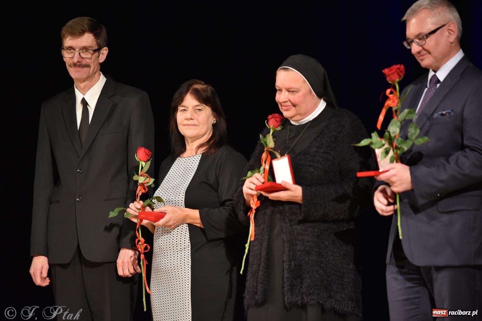 Zdjęcie w galerii na portalu naszraciborz.pl: Poznaliśmy kolejnych laureatów Medalu imienia Księdza Prałata Stefana Pieczki Unitas in Veritate (Jedność w Prawdzie) wiadomości z regionu