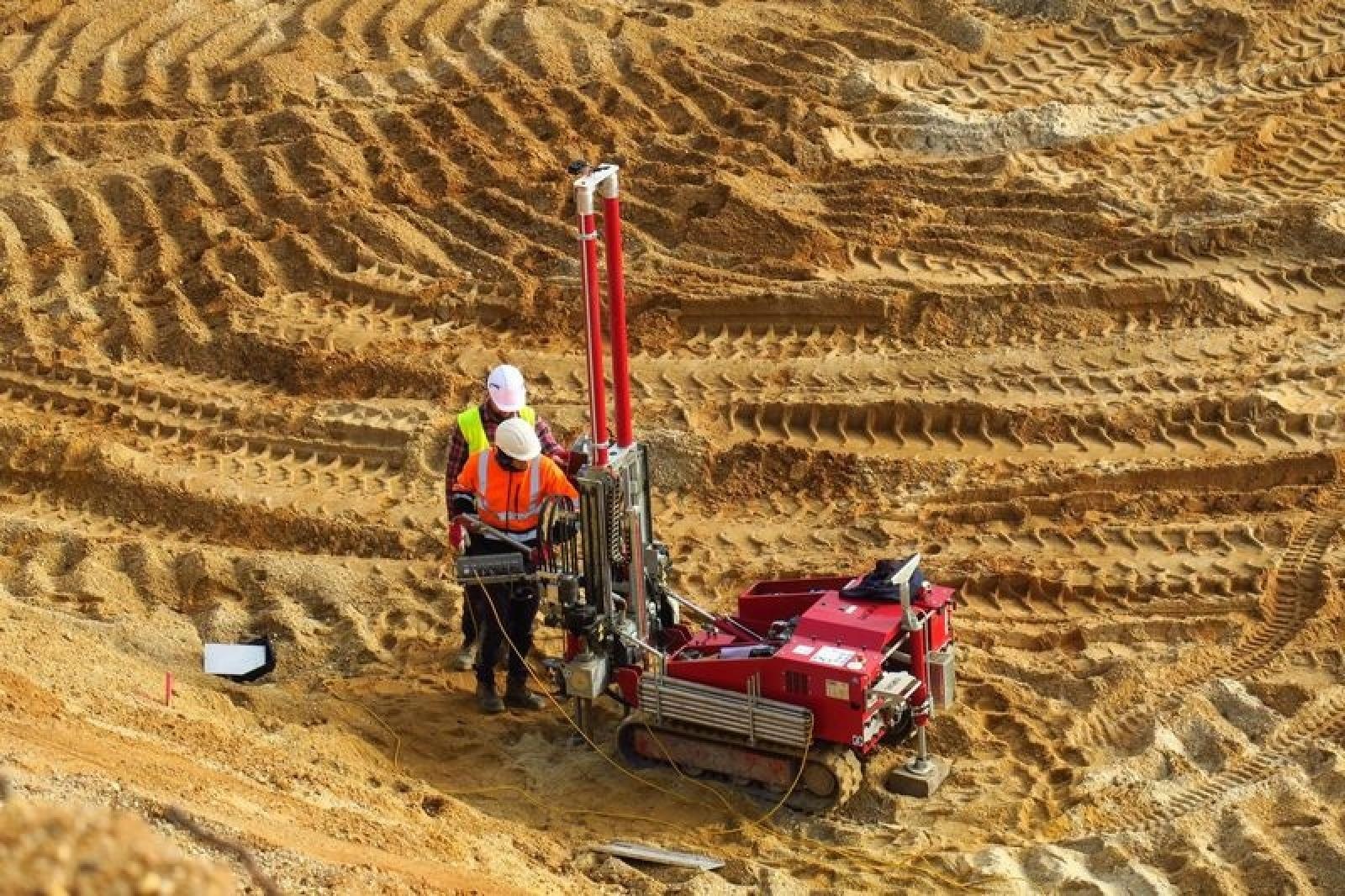 Zdjęcie w galerii na portalu naszraciborz.pl: Rybnik ruszył pełną parą. Racibórz utknął na Dębiczu [FOTO] wiadomości z regionu