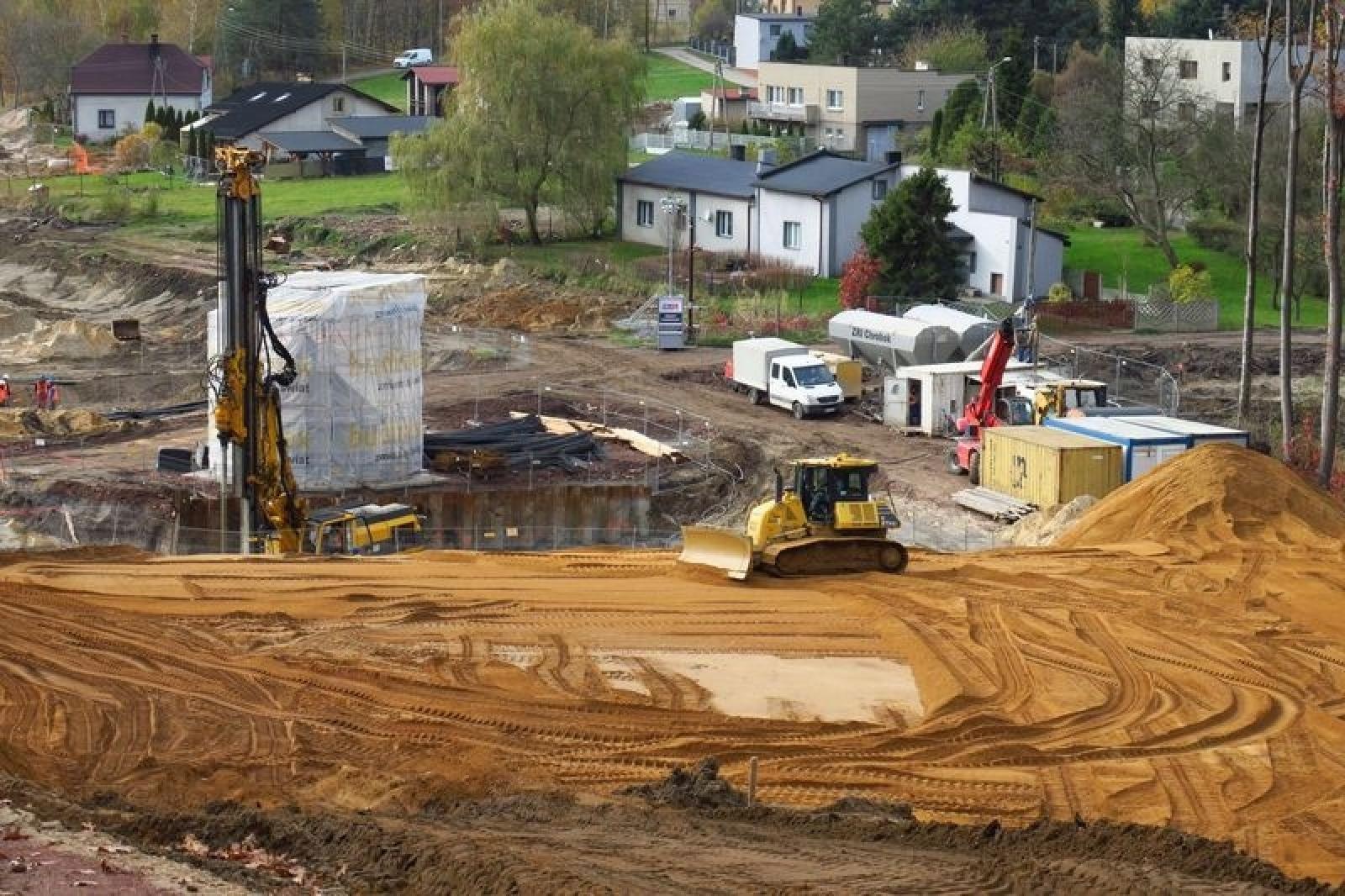 Zdjęcie w galerii na portalu naszraciborz.pl: Rybnik ruszył pełną parą. Racibórz utknął na Dębiczu [FOTO] wiadomości z regionu
