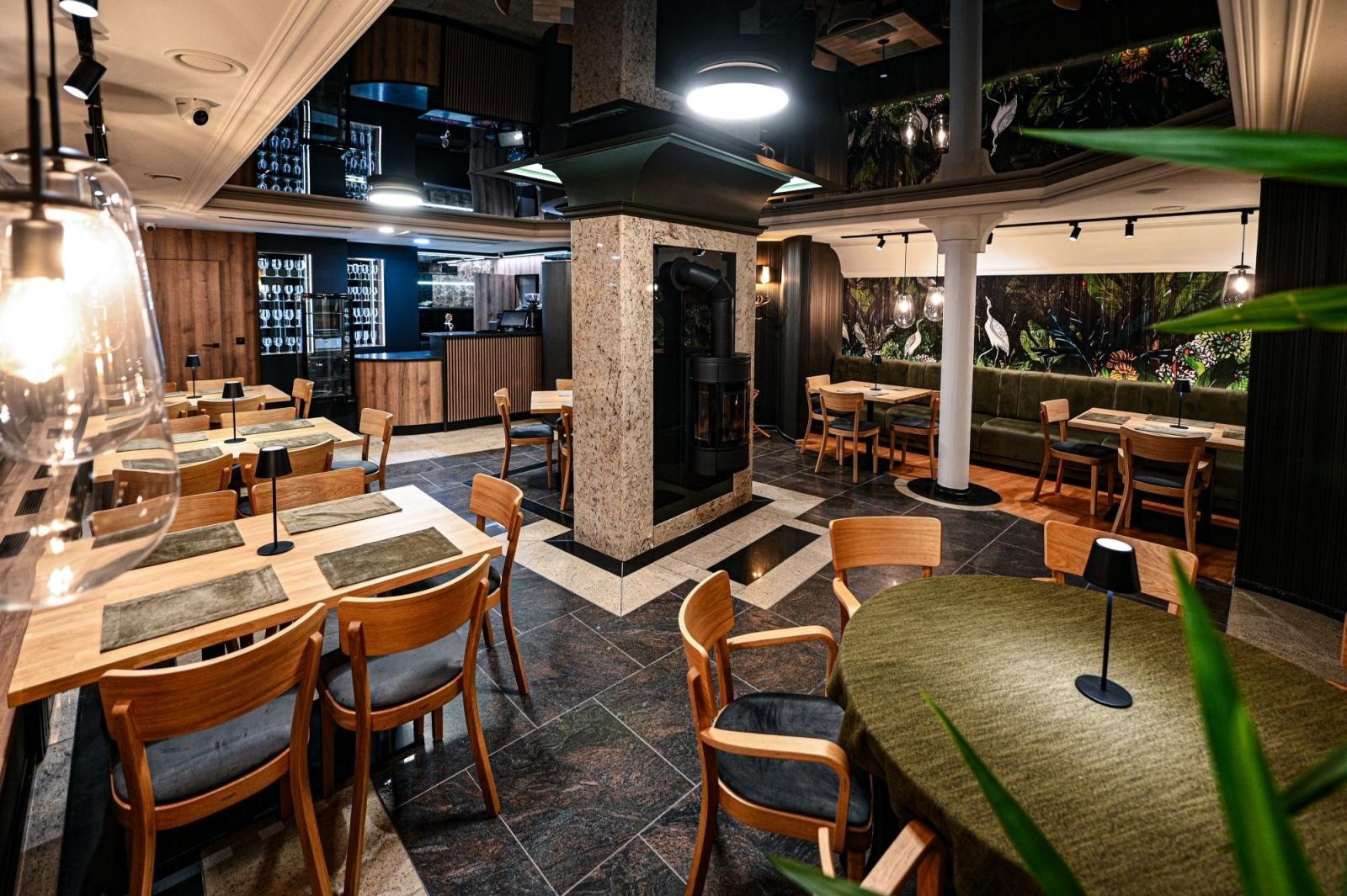 Zdjęcie w galerii na portalu naszraciborz.pl: Restauracja VENA wraca w nowej odsłonie. Zobaczcie wnętrza i menu wiadomości z regionu