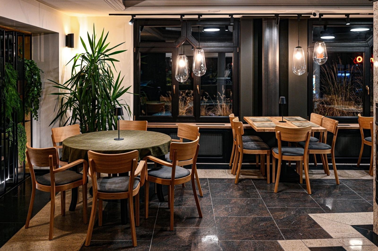 Zdjęcie w galerii na portalu naszraciborz.pl: Restauracja VENA wraca w nowej odsłonie. Zobaczcie wnętrza i menu wiadomości z regionu