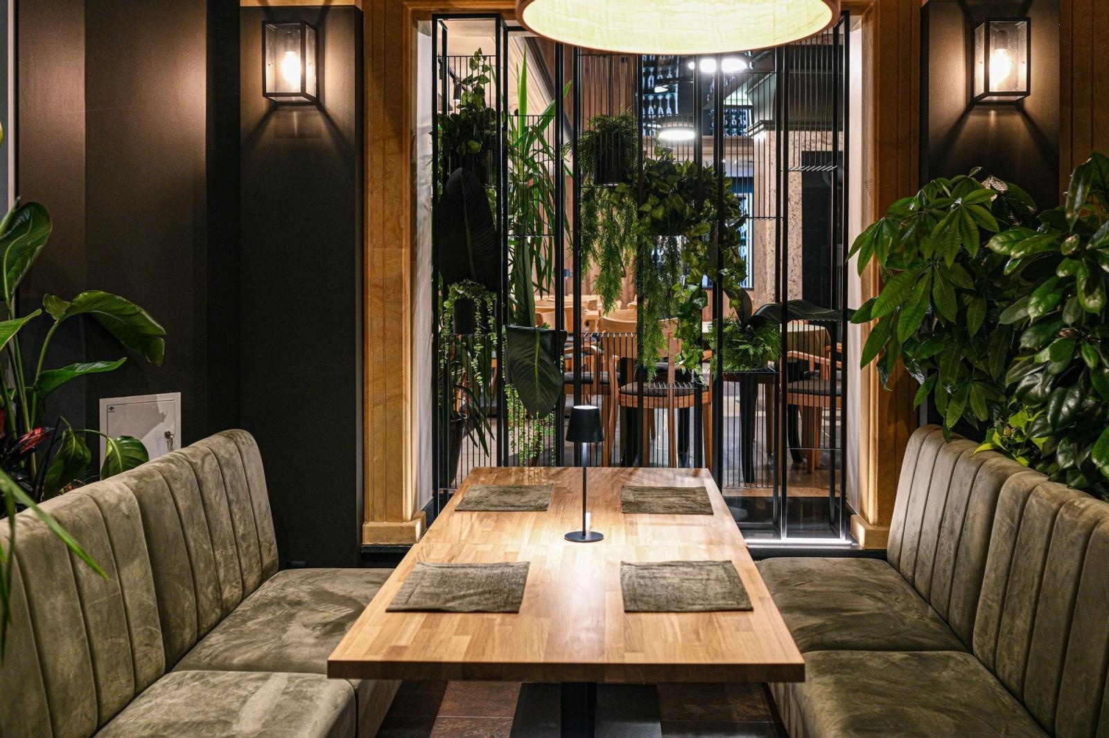 Zdjęcie w galerii na portalu naszraciborz.pl: Restauracja VENA wraca w nowej odsłonie. Zobaczcie wnętrza i menu wiadomości z regionu