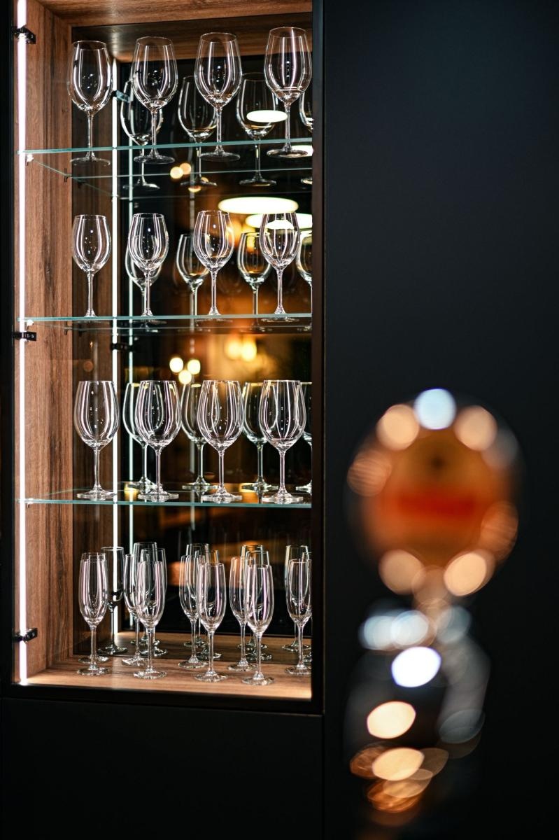 Zdjęcie w galerii na portalu naszraciborz.pl: Restauracja VENA wraca w nowej odsłonie. Zobaczcie wnętrza i menu wiadomości z regionu