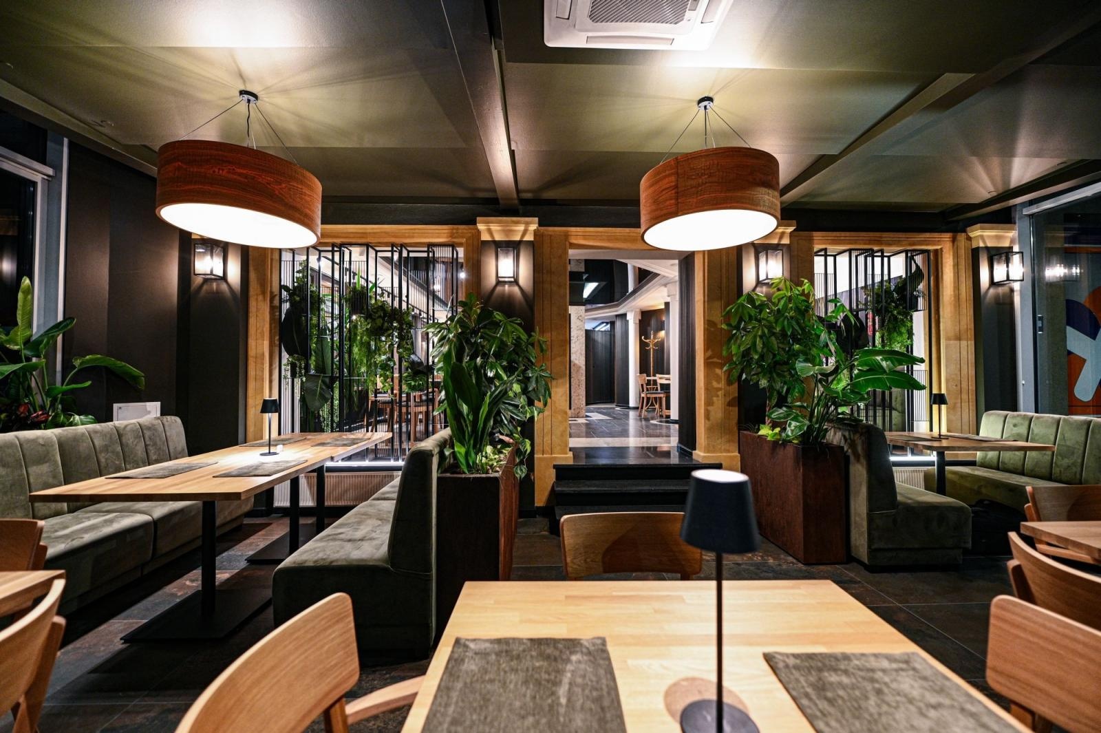 Zdjęcie w galerii na portalu naszraciborz.pl: Restauracja VENA wraca w nowej odsłonie. Zobaczcie wnętrza i menu wiadomości z regionu