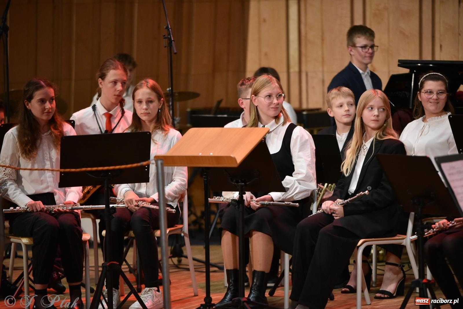 Zdjęcie w galerii na portalu naszraciborz.pl: Koncert Muzyki Polskiej w murach raciborskiej PSM [FOTO i WIDEO] wiadomości z regionu