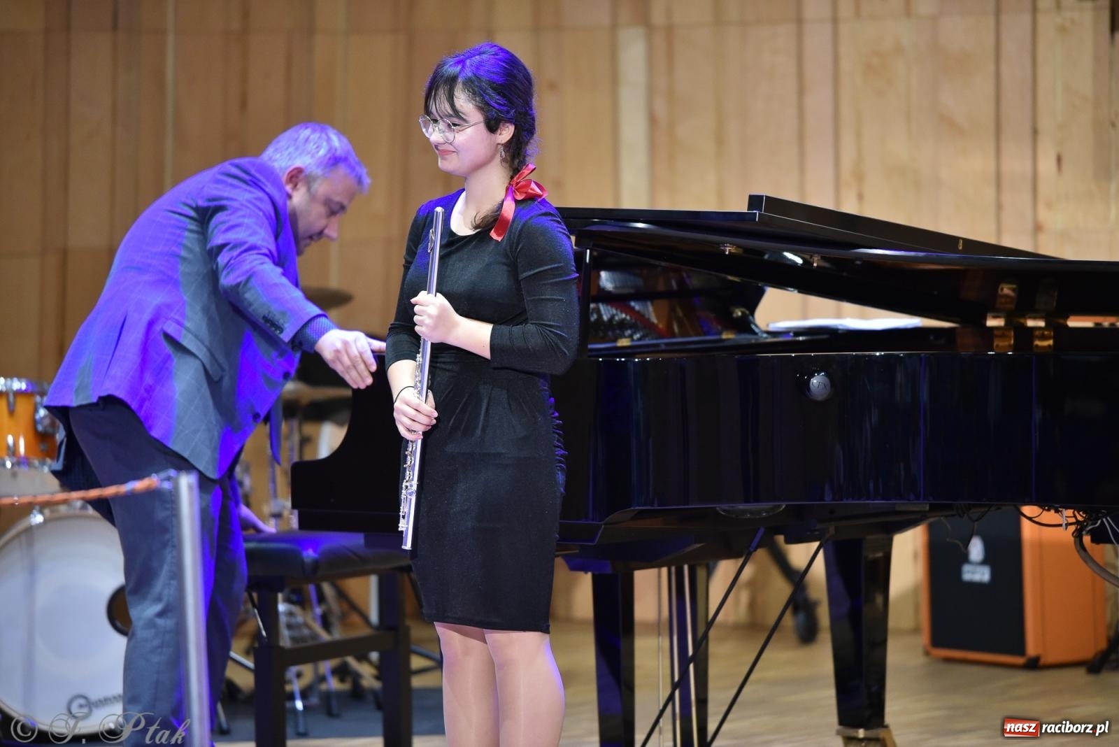 Zdjęcie w galerii na portalu naszraciborz.pl: Koncert Muzyki Polskiej w murach raciborskiej PSM [FOTO i WIDEO] wiadomości z regionu