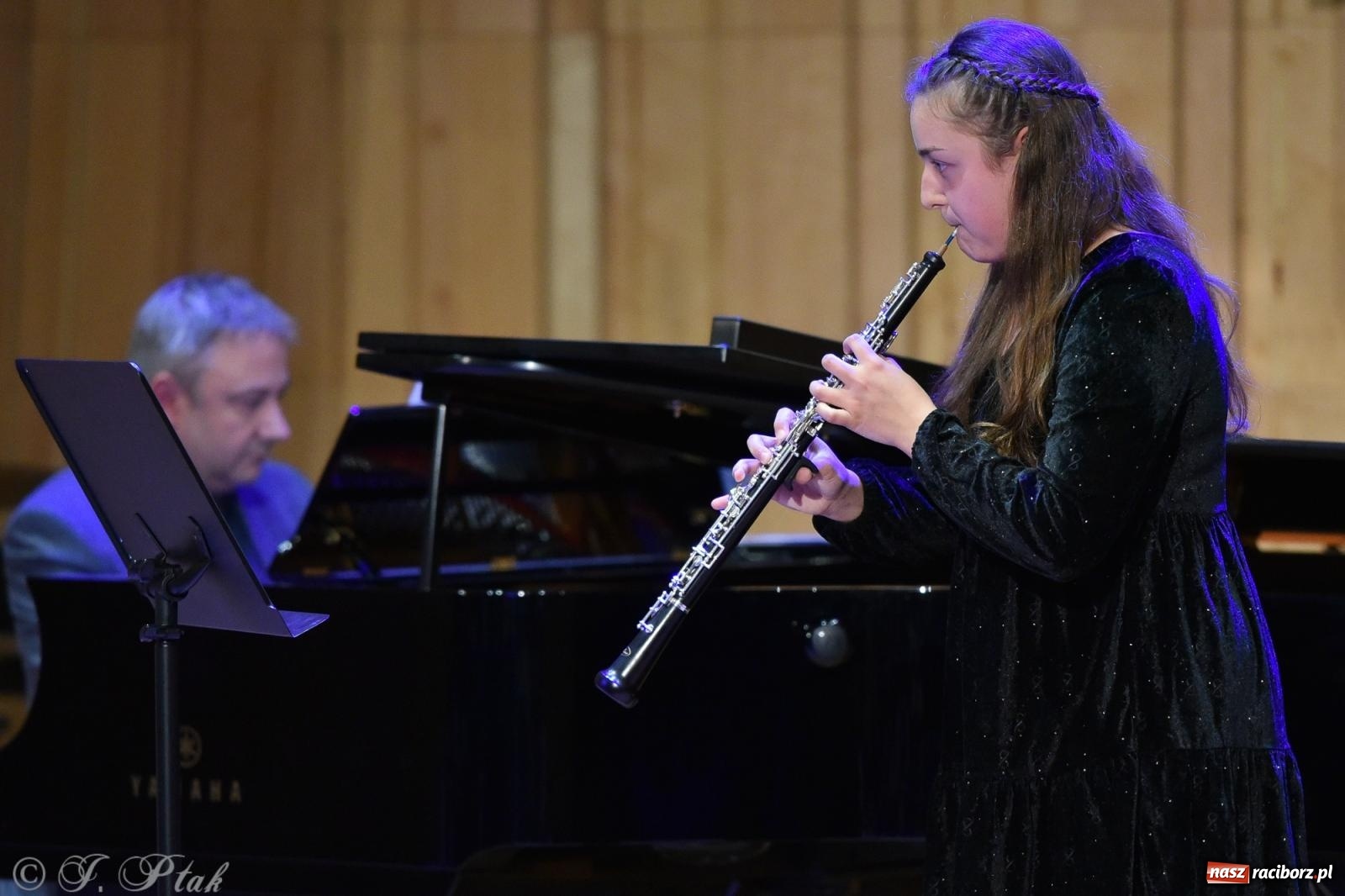 Zdjęcie w galerii na portalu naszraciborz.pl: Koncert Muzyki Polskiej w murach raciborskiej PSM [FOTO i WIDEO] wiadomości z regionu