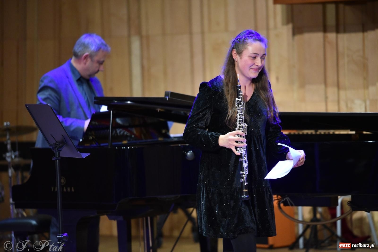 Zdjęcie w galerii na portalu naszraciborz.pl: Koncert Muzyki Polskiej w murach raciborskiej PSM [FOTO i WIDEO] wiadomości z regionu