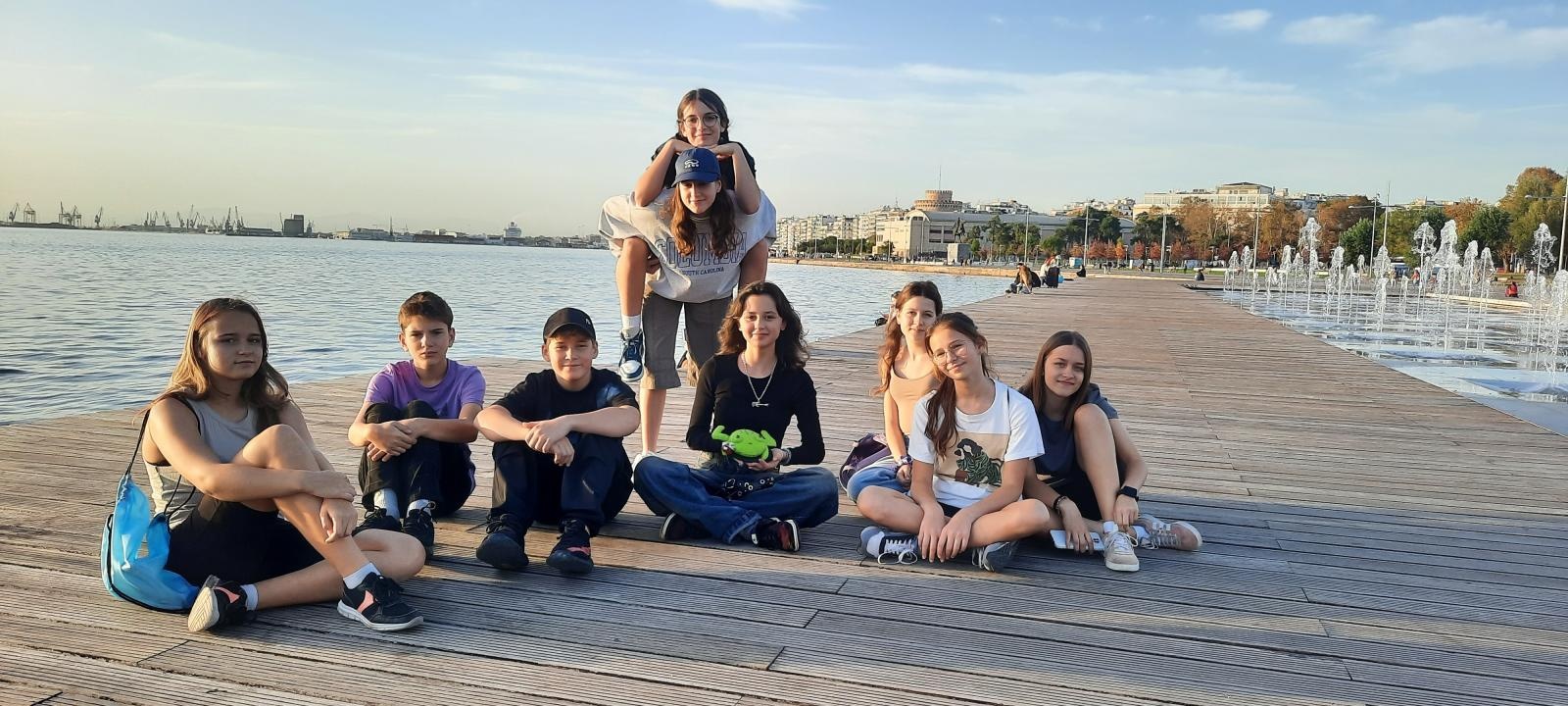 Zdjęcie w galerii na portalu naszraciborz.pl: Greckie wojaże młodzieży z SP 1 wiadomości z regionu