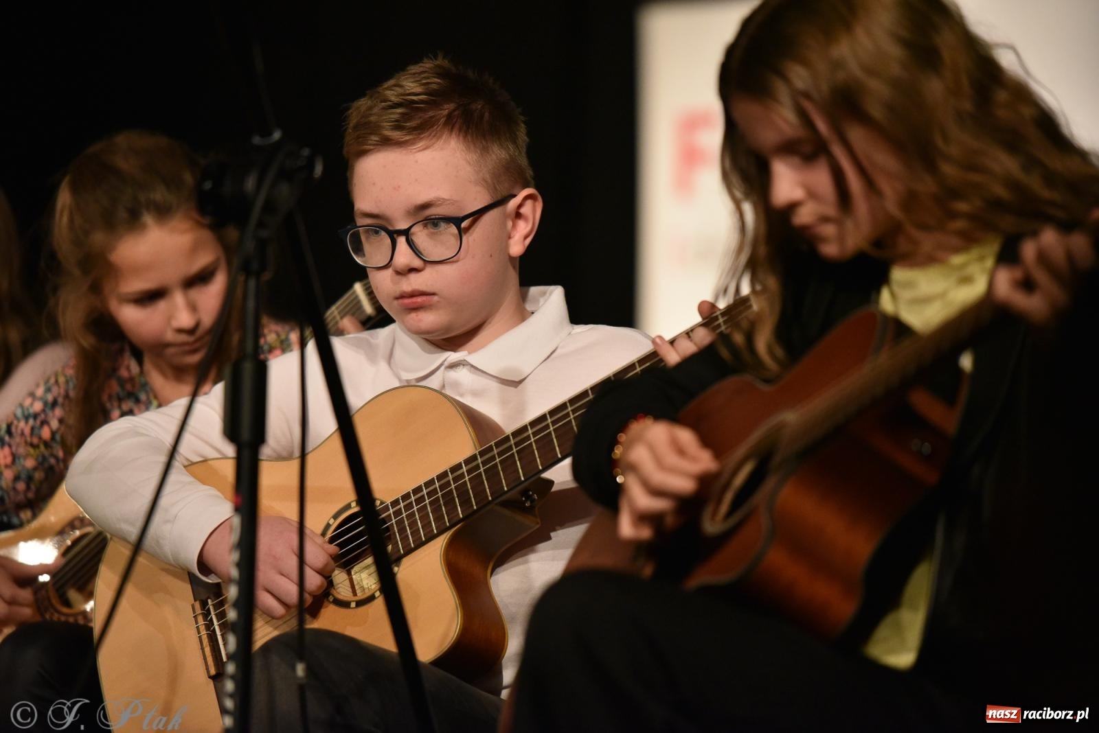 Zdjęcie w galerii na portalu naszraciborz.pl: Koncert jesienny Raciborskiego Ogniska Muzycznego wiadomości z regionu