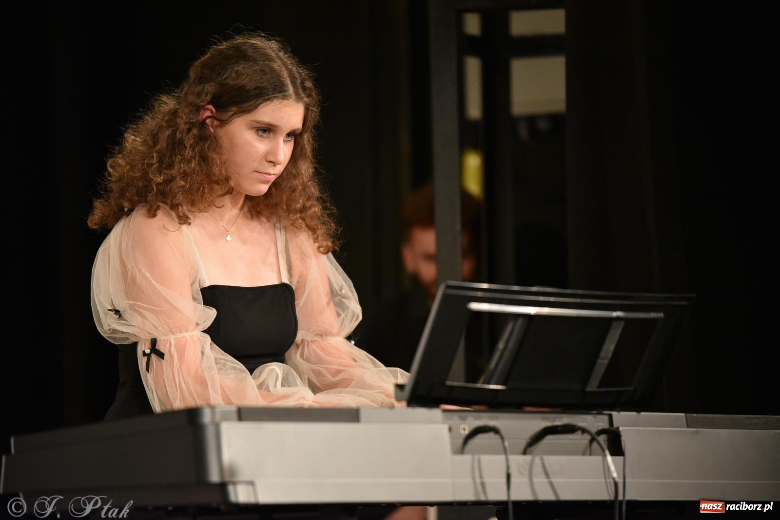 Zdjęcie w galerii na portalu naszraciborz.pl: Koncert jesienny Raciborskiego Ogniska Muzycznego wiadomości z regionu