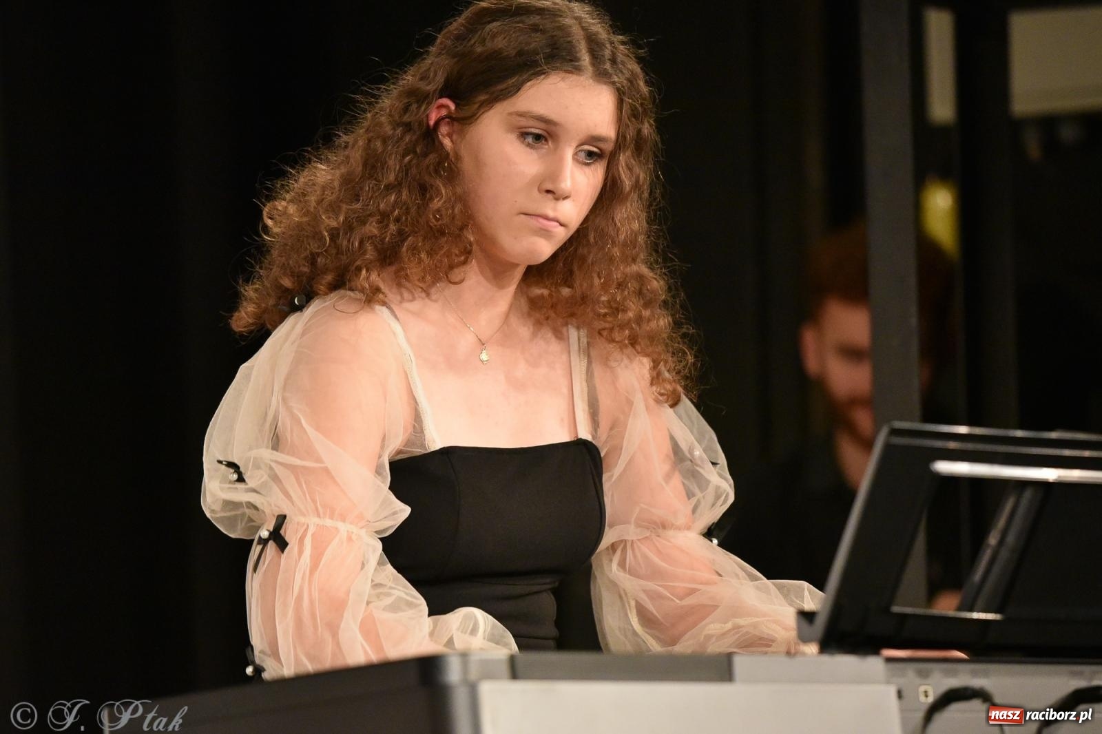 Zdjęcie w galerii na portalu naszraciborz.pl: Koncert jesienny Raciborskiego Ogniska Muzycznego wiadomości z regionu