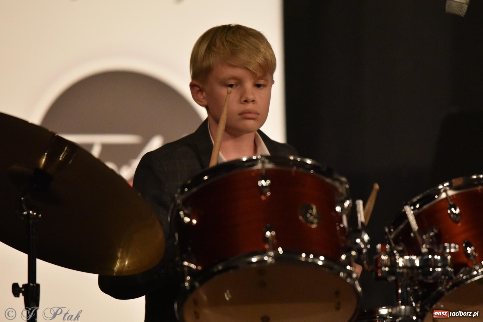 Zdjęcie w galerii na portalu naszraciborz.pl: Koncert jesienny Raciborskiego Ogniska Muzycznego wiadomości z regionu