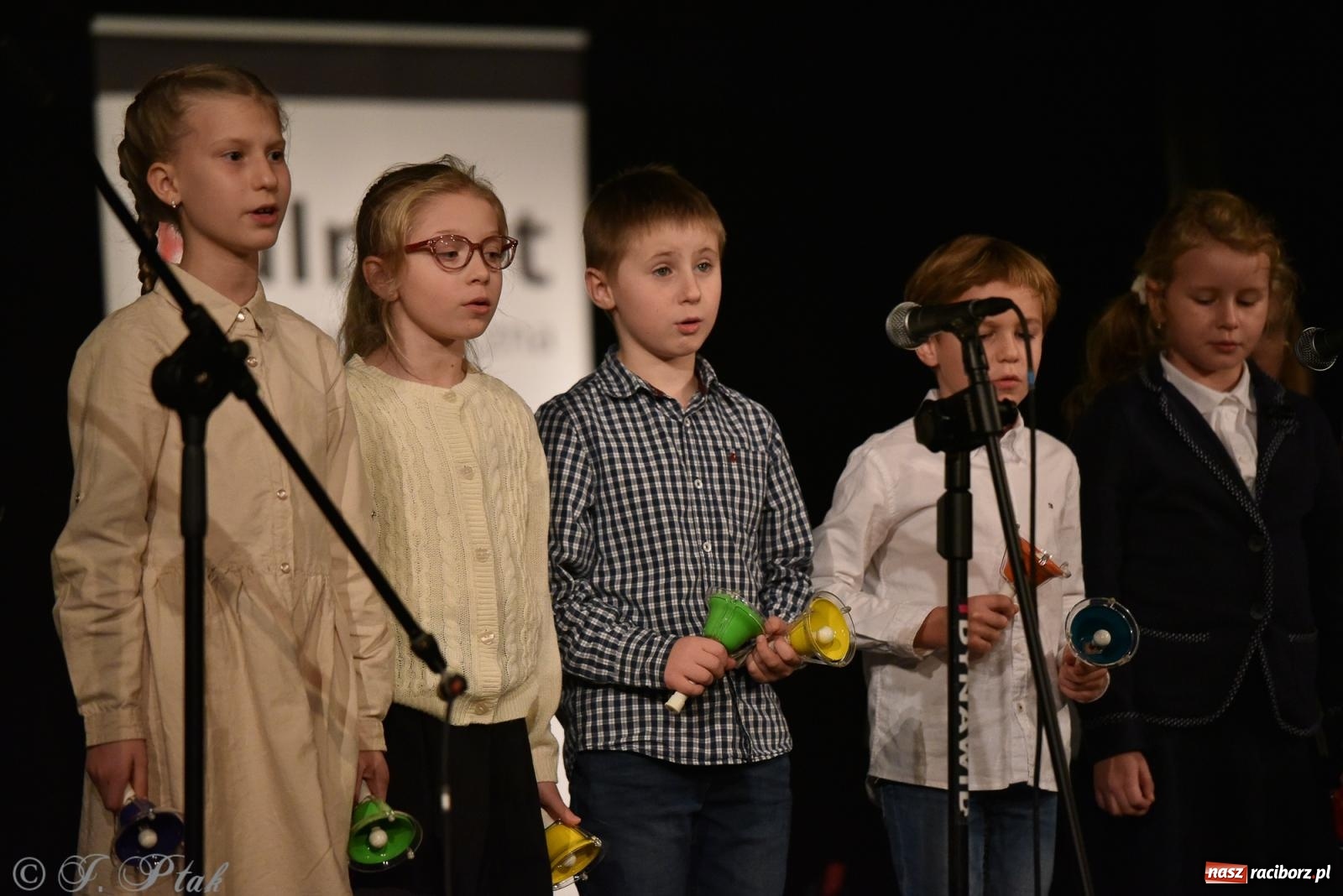 Zdjęcie w galerii na portalu naszraciborz.pl: Koncert jesienny Raciborskiego Ogniska Muzycznego wiadomości z regionu