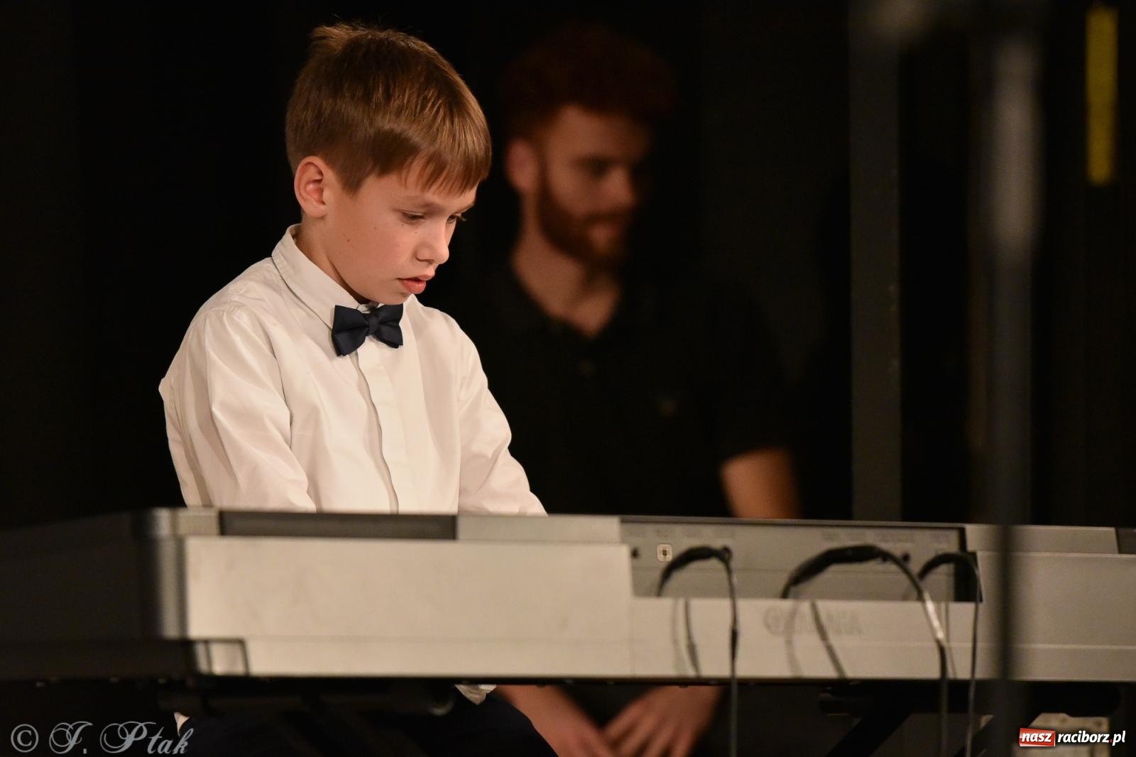 Zdjęcie w galerii na portalu naszraciborz.pl: Koncert jesienny Raciborskiego Ogniska Muzycznego wiadomości z regionu