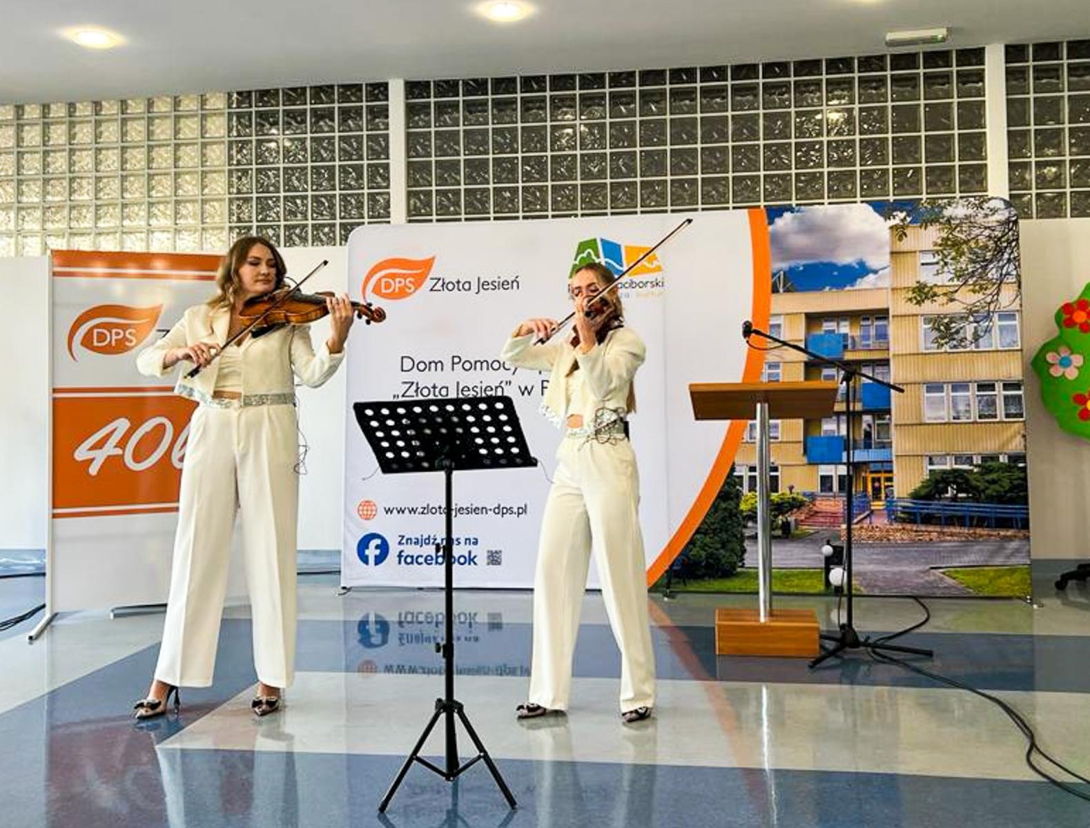 Zdjęcie w galerii na portalu naszraciborz.pl: DPS Złota Jesień świętuje 40. urodziny wiadomości z regionu