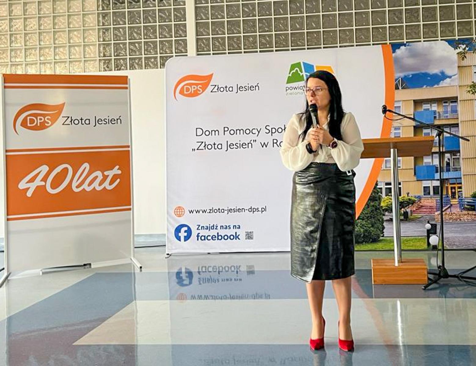 Zdjęcie w galerii na portalu naszraciborz.pl: DPS Złota Jesień świętuje 40. urodziny wiadomości z regionu