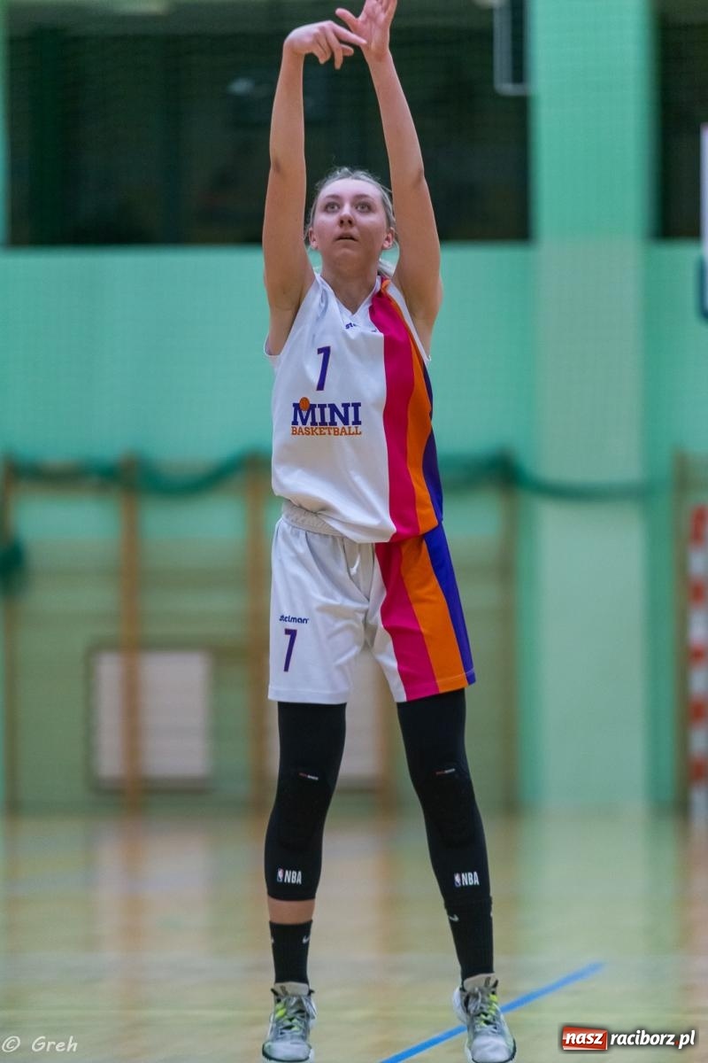 Zdjęcie w galerii na portalu naszraciborz.pl: Walczyły jak lwice, by pokonać Gliwice [FOTO i WIDEO] wiadomości z regionu