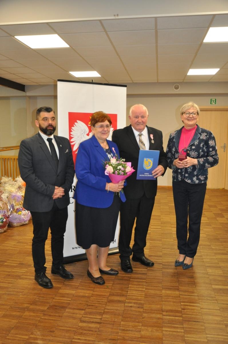 Zdjęcie w galerii na portalu naszraciborz.pl: Złote gody w Kuźni Raciborskiej wiadomości z regionu