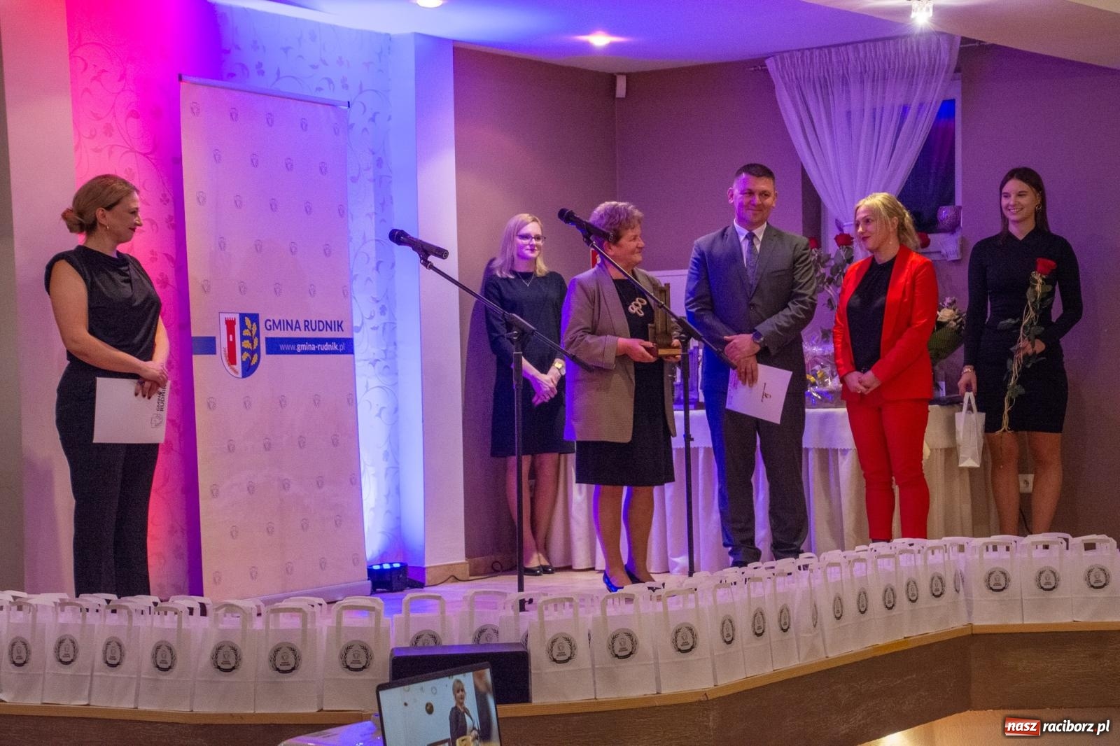 Zdjęcie w galerii na portalu naszraciborz.pl: Złote gody gminy Rudnik. Samorząd świętuje i wręcza wyróżnienia wiadomości z regionu