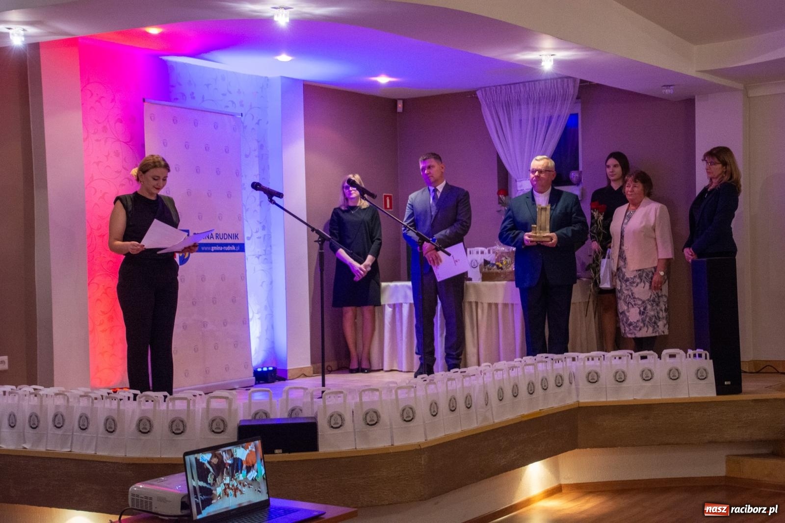 Zdjęcie w galerii na portalu naszraciborz.pl: Złote gody gminy Rudnik. Samorząd świętuje i wręcza wyróżnienia wiadomości z regionu