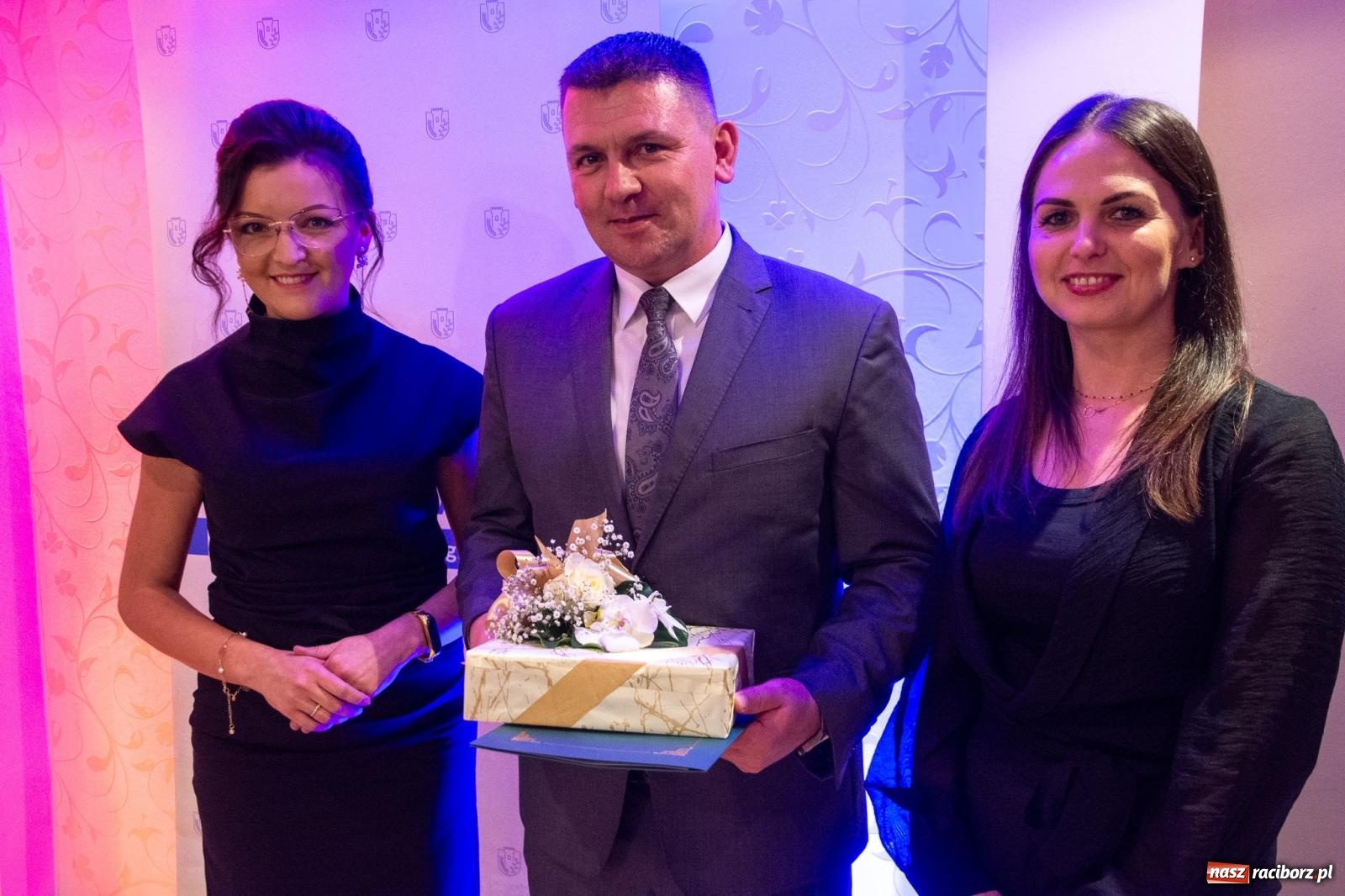 Zdjęcie w galerii na portalu naszraciborz.pl: Złote gody gminy Rudnik. Samorząd świętuje i wręcza wyróżnienia wiadomości z regionu