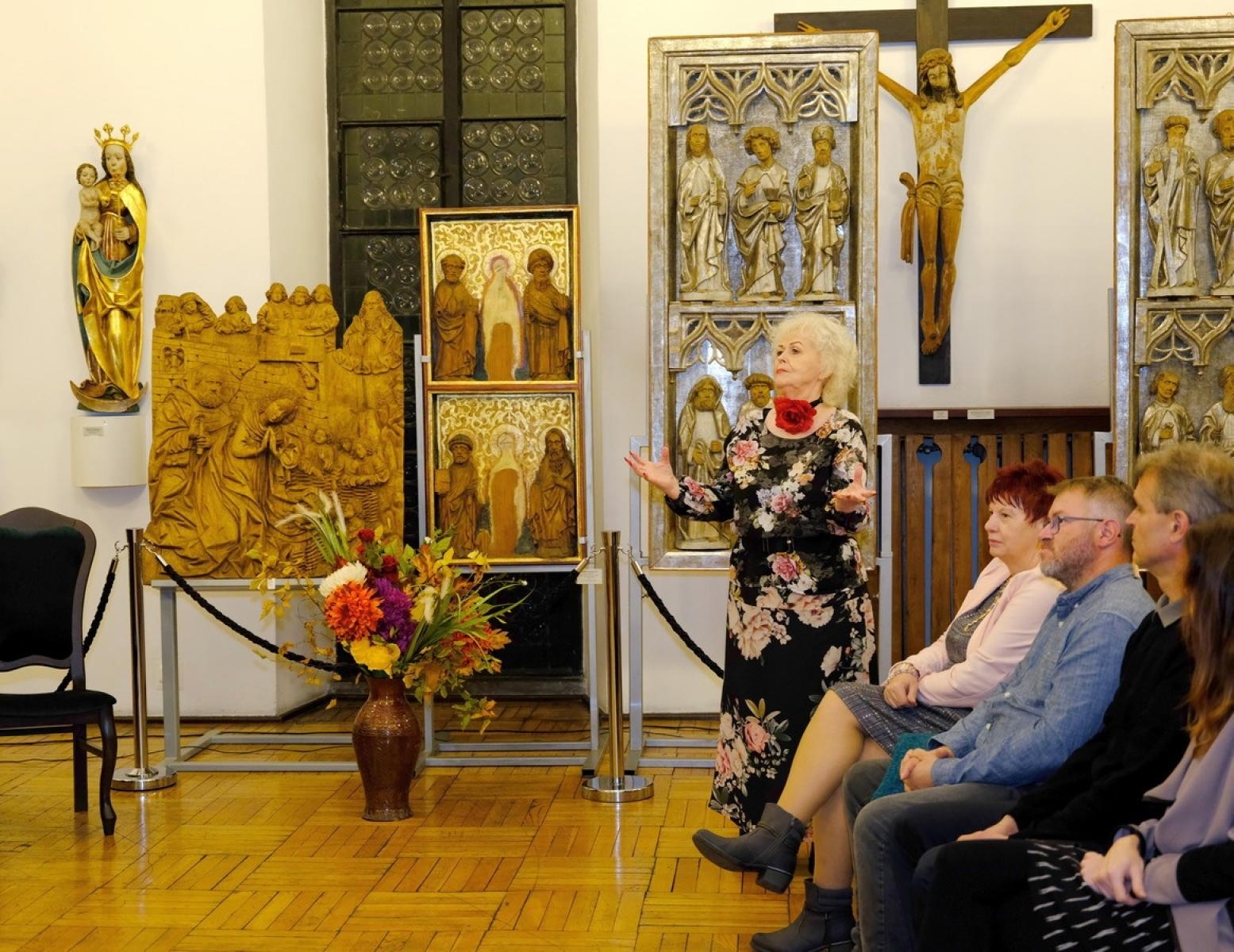 Zdjęcie w galerii na portalu naszraciborz.pl: Przedziwne meandry losu. Zbigniew Woźniak promował swoją książkę wiadomości z regionu