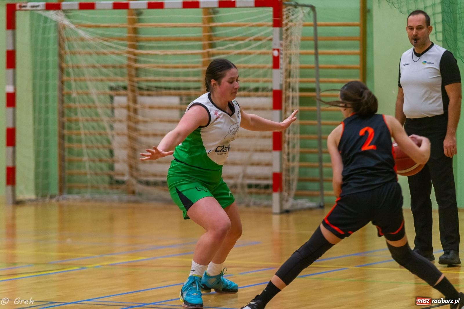 Zdjęcie w galerii na portalu naszraciborz.pl: Polkowice lepsze w Raciborzu. Poważne kontuzje dwóch zawodniczek RKK [FOTO i WIDEO] wiadomości z regionu