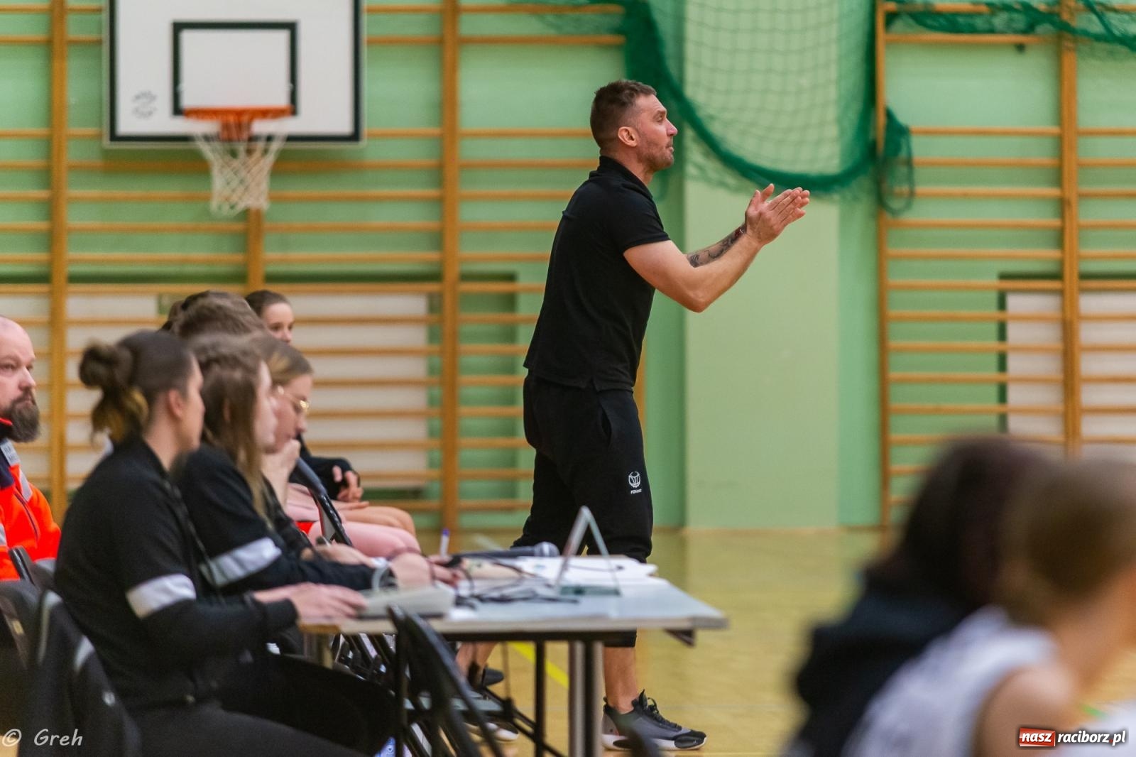Zdjęcie w galerii na portalu naszraciborz.pl: Polkowice lepsze w Raciborzu. Poważne kontuzje dwóch zawodniczek RKK [FOTO i WIDEO] wiadomości z regionu