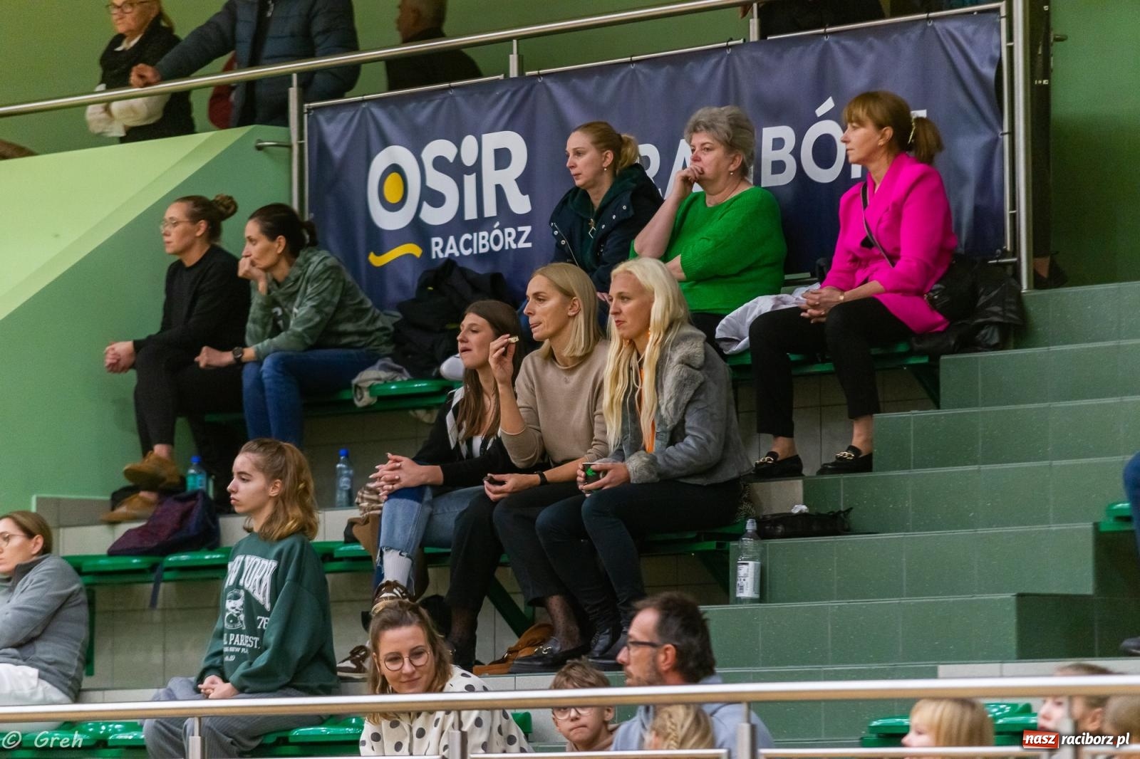 Zdjęcie w galerii na portalu naszraciborz.pl: Polkowice lepsze w Raciborzu. Poważne kontuzje dwóch zawodniczek RKK [FOTO i WIDEO] wiadomości z regionu