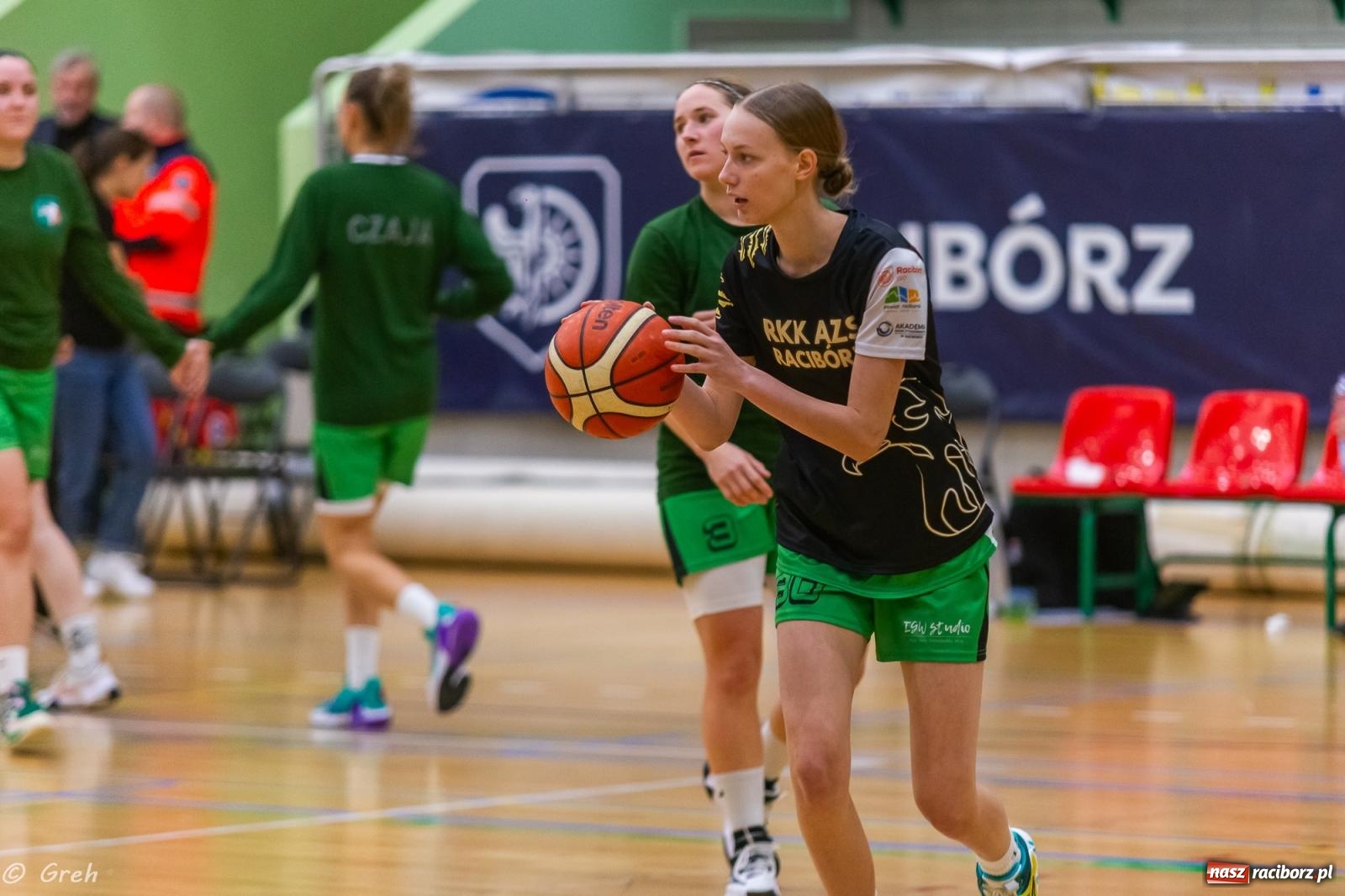Zdjęcie w galerii na portalu naszraciborz.pl: Polkowice lepsze w Raciborzu. Poważne kontuzje dwóch zawodniczek RKK [FOTO i WIDEO] wiadomości z regionu
