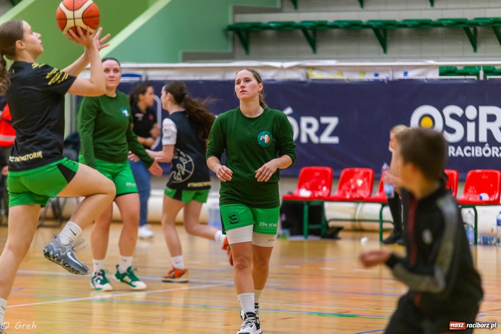 Zdjęcie w galerii na portalu naszraciborz.pl: Polkowice lepsze w Raciborzu. Poważne kontuzje dwóch zawodniczek RKK [FOTO i WIDEO] wiadomości z regionu