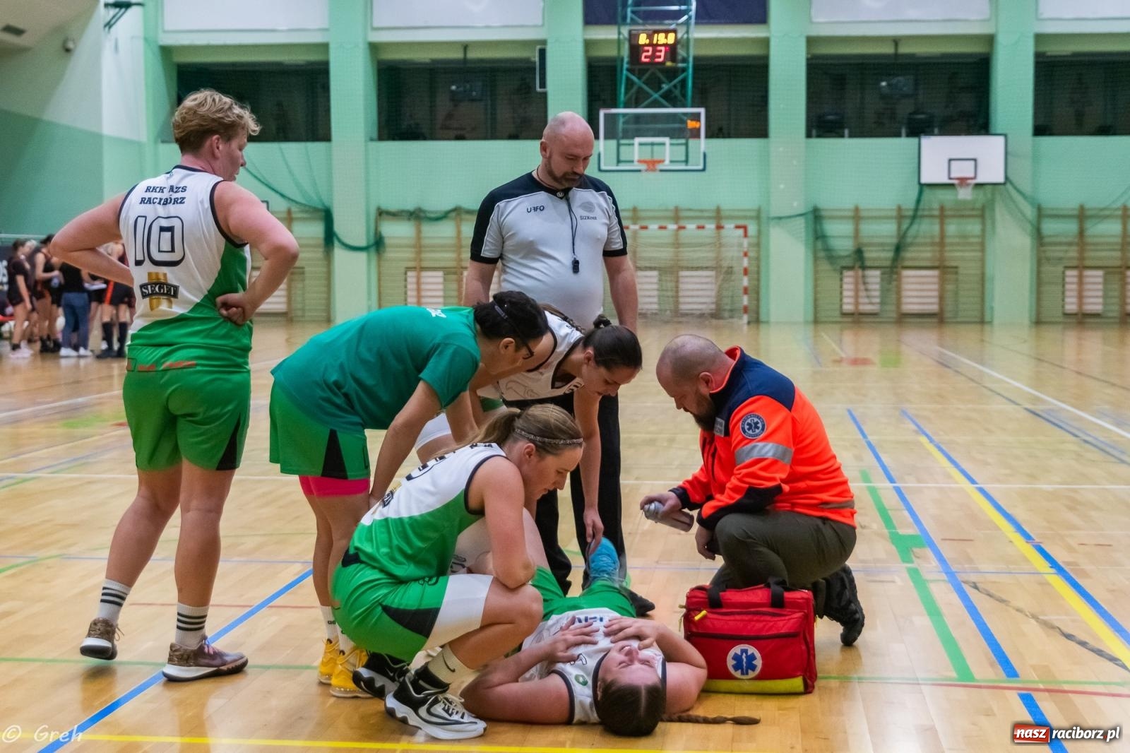 Zdjęcie w galerii na portalu naszraciborz.pl: Polkowice lepsze w Raciborzu. Poważne kontuzje dwóch zawodniczek RKK [FOTO i WIDEO] wiadomości z regionu