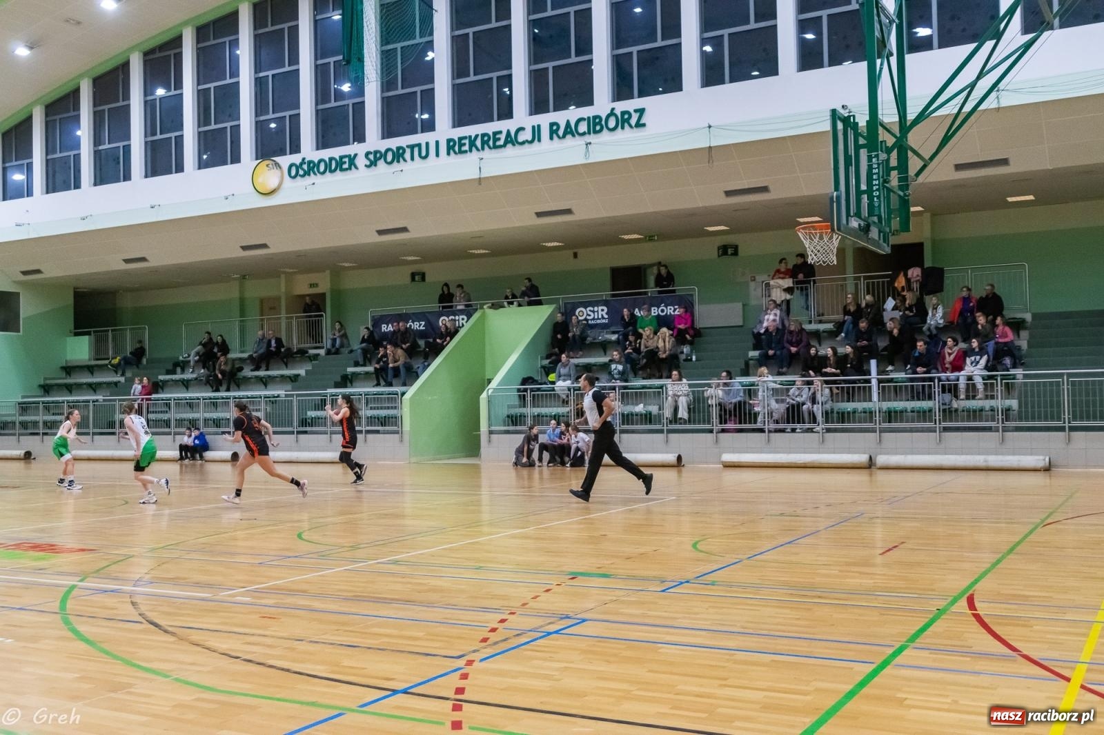 Zdjęcie w galerii na portalu naszraciborz.pl: Polkowice lepsze w Raciborzu. Poważne kontuzje dwóch zawodniczek RKK [FOTO i WIDEO] wiadomości z regionu