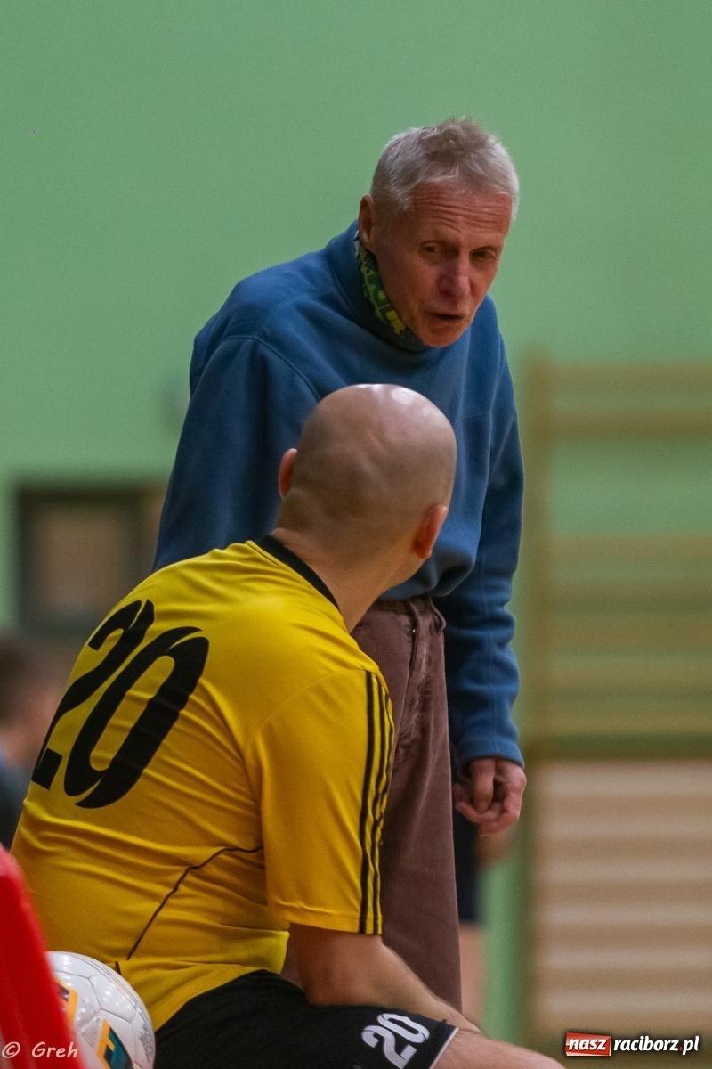 Zdjęcie w galerii na portalu naszraciborz.pl: Ruszył XXI sezon Halowej Ligi Piłki Nożnej [FOTO] wiadomości z regionu