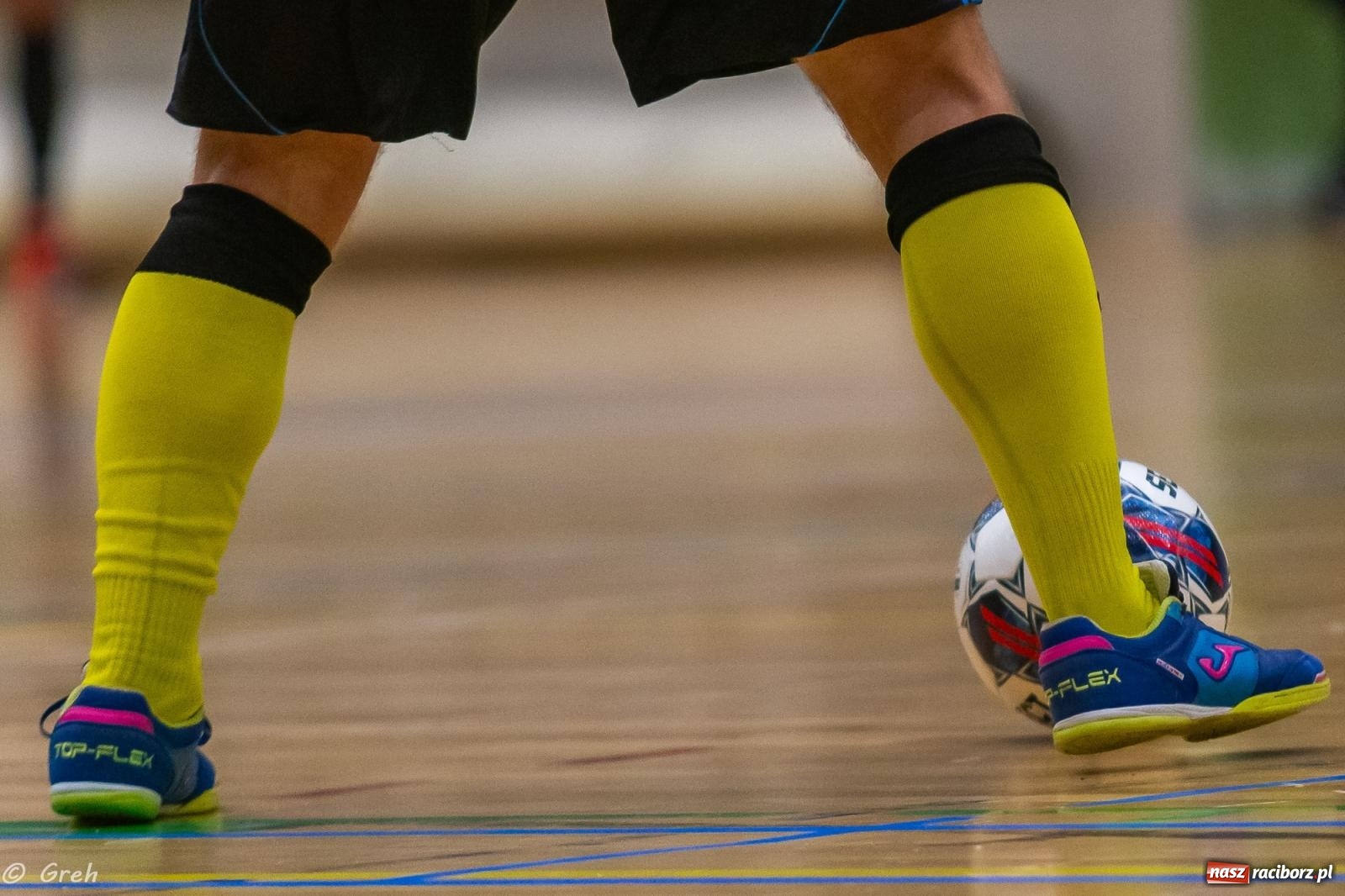 Zdjęcie w galerii na portalu naszraciborz.pl: Ruszył XXI sezon Halowej Ligi Piłki Nożnej [FOTO] wiadomości z regionu