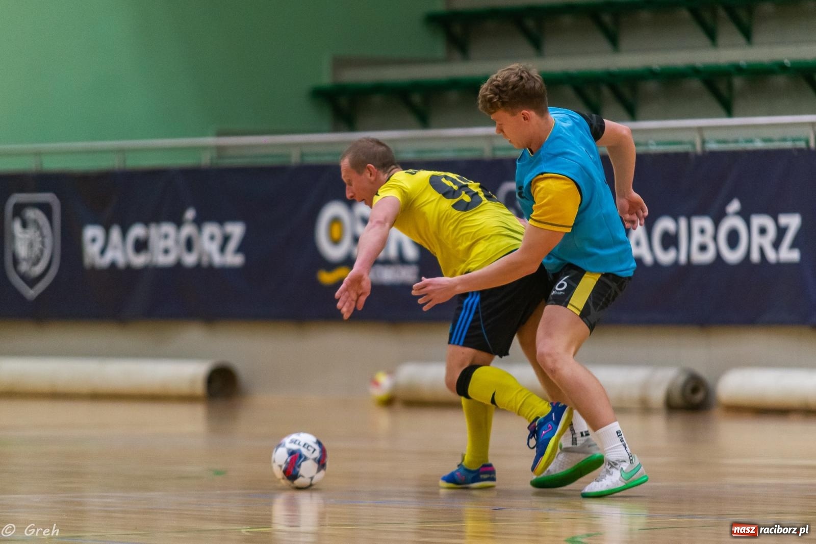 Zdjęcie w galerii na portalu naszraciborz.pl: Ruszył XXI sezon Halowej Ligi Piłki Nożnej [FOTO] wiadomości z regionu