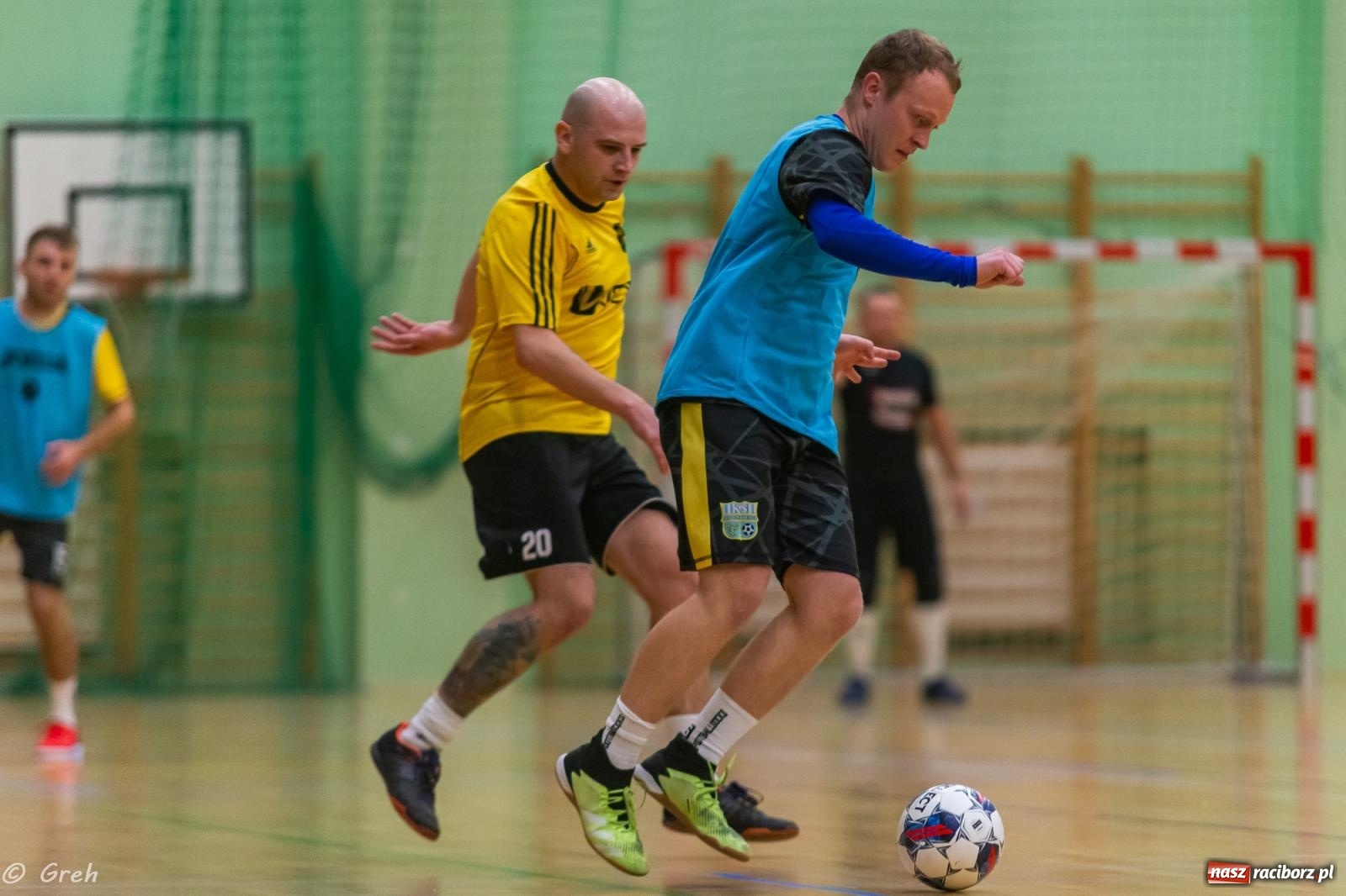 Zdjęcie w galerii na portalu naszraciborz.pl: Ruszył XXI sezon Halowej Ligi Piłki Nożnej [FOTO] wiadomości z regionu